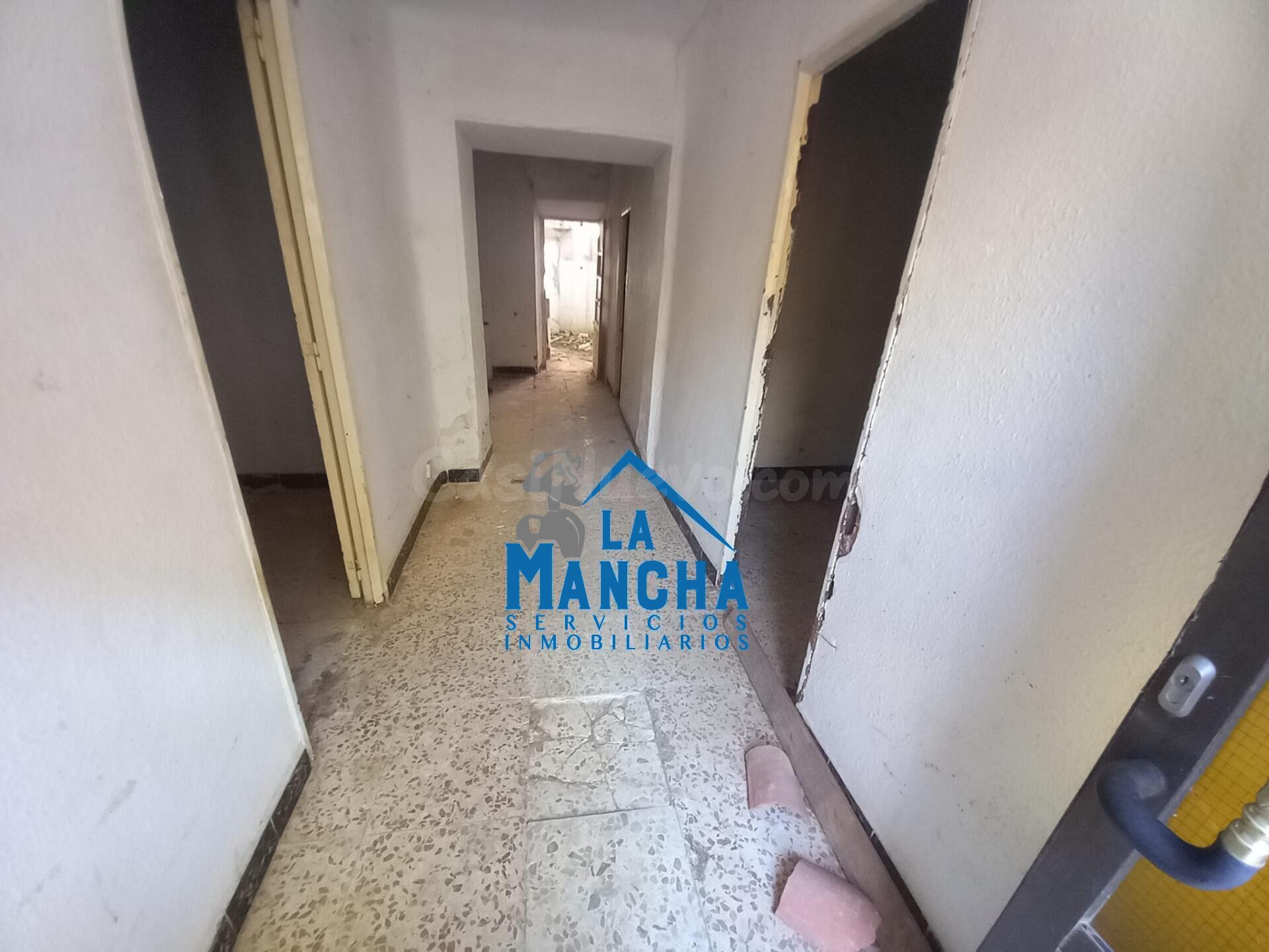 **45.000** INMOBILIARIA LA MANCHA VENDE CASA EN LA GINETA PA - foto 2