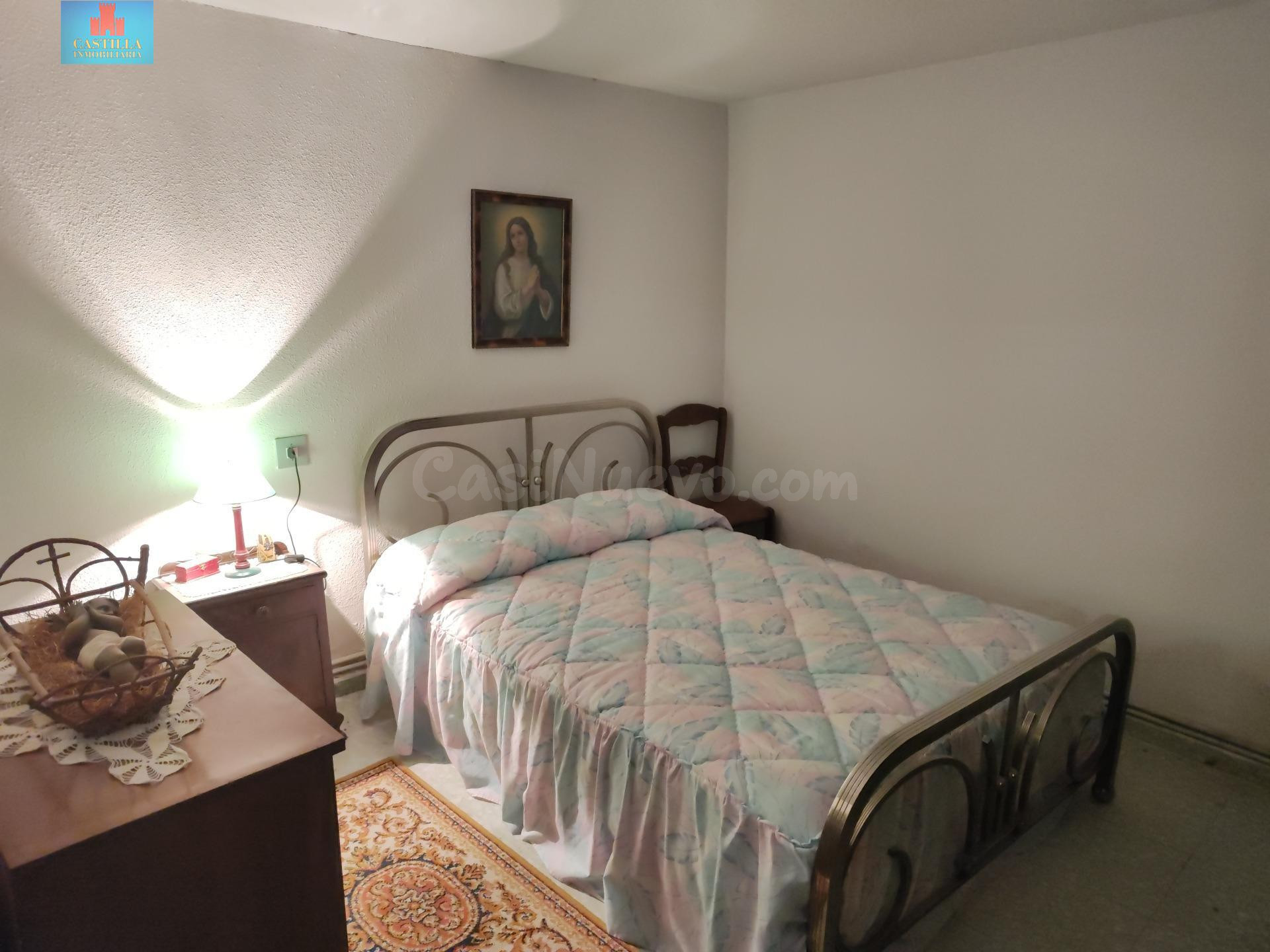 OPORTUNIDAD URBANO CASA CON TERRENO, GARAJE, ALMACENES... - foto 5