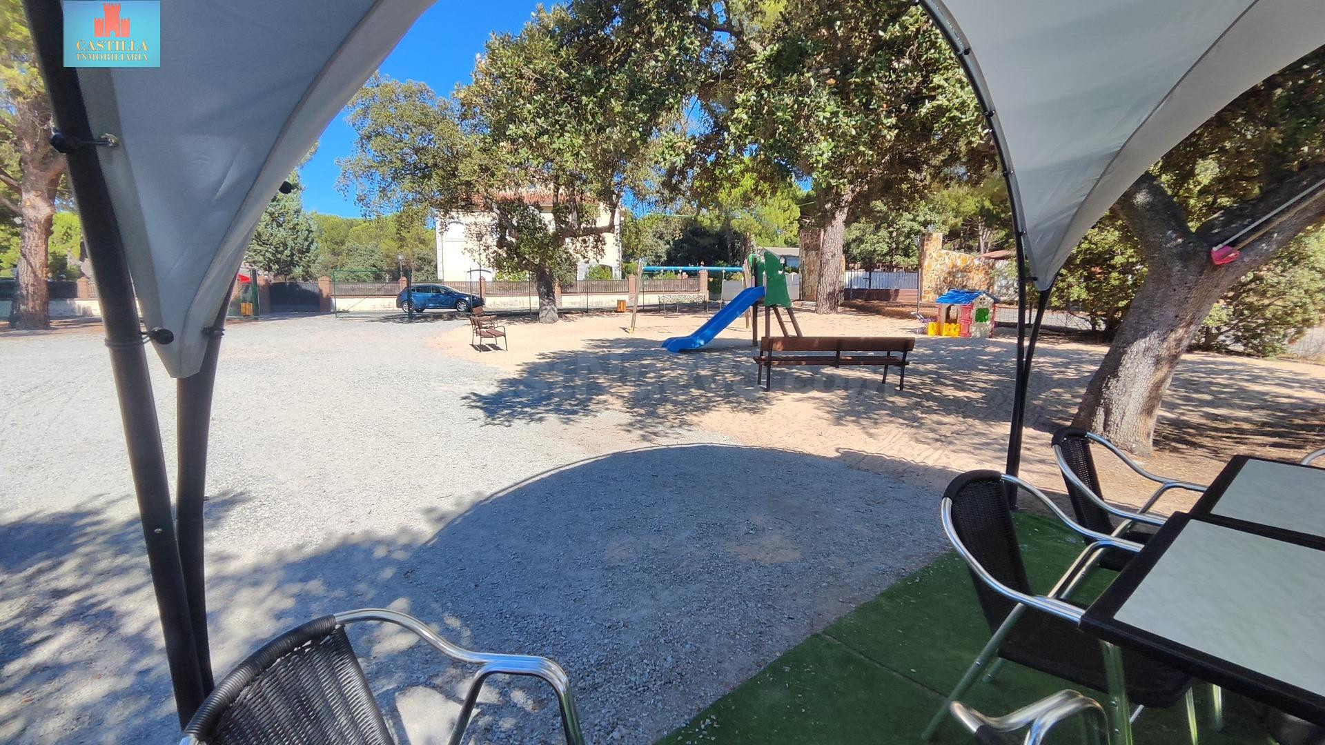 Oportunidad Chalet Independiente con Piscina a 20 minutos Áv - foto 4
