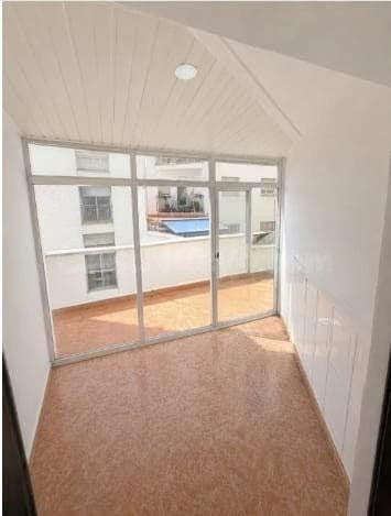 Acogedor Piso en Santa Coloma de Gramenet, Barcelona