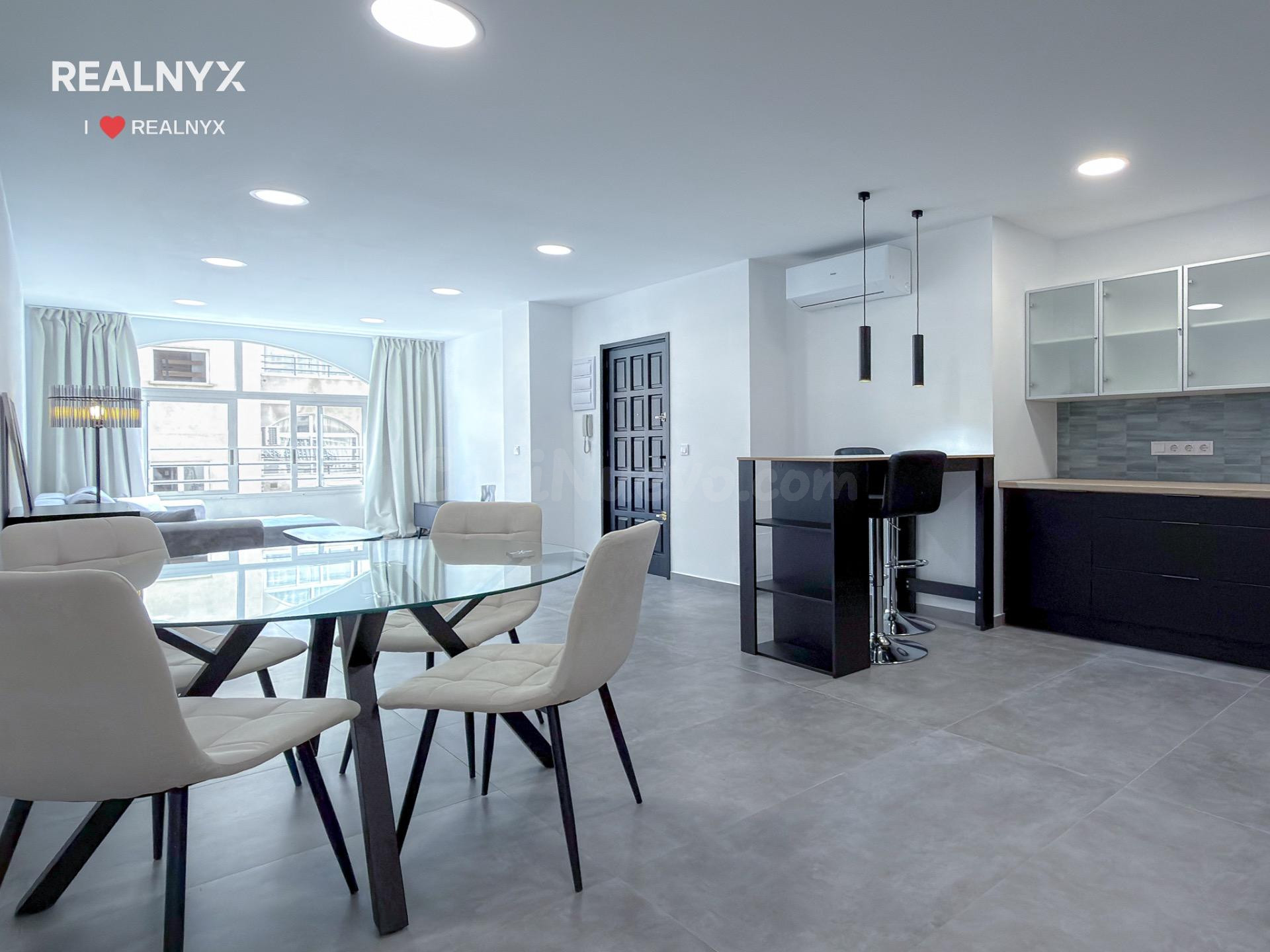 Edificio Galeon! Exclusivo apartamento con reforma a estrenar y excelente distribución de espacios + Preciosa piscina comunitaria