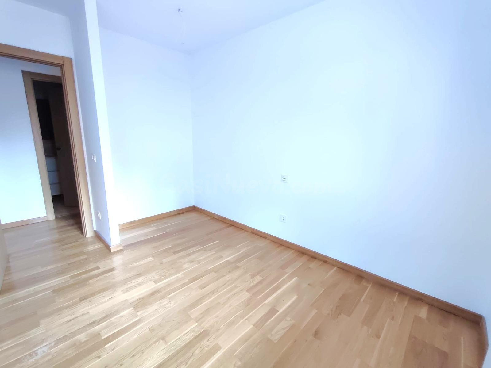 Acogedor piso de 2 dormitorios con terraza en Villamediana d - foto 4
