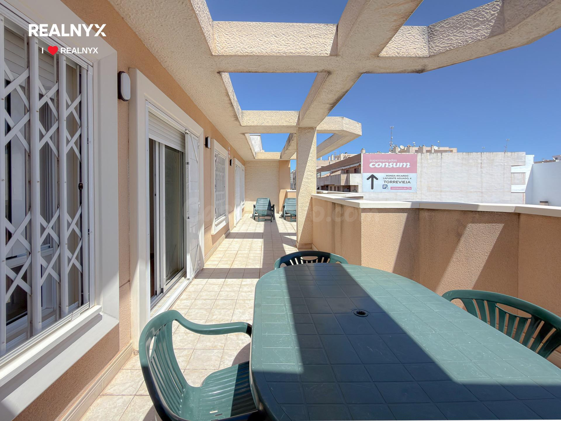 Impresionante Ático con 4 dormitorios, gigantesca terraza y  - foto 3