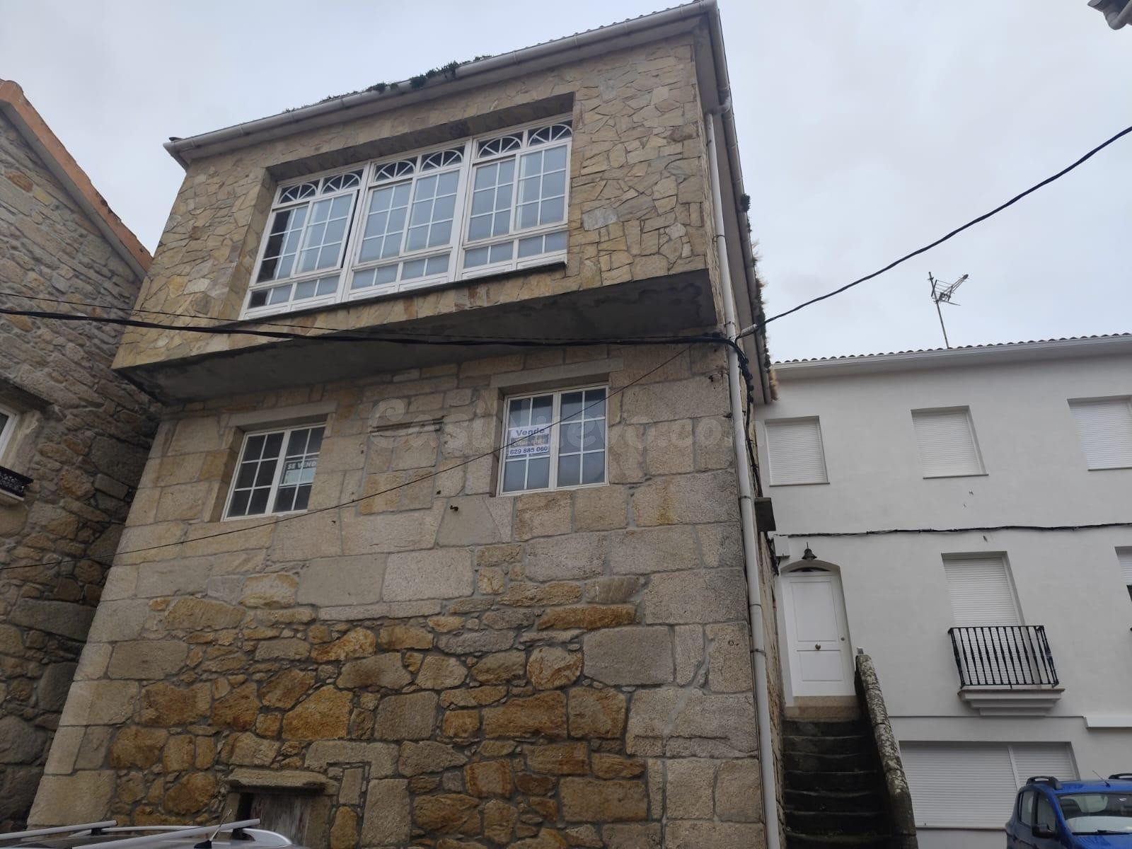 Se vende casa en Rehabilitación en centro de Laxe - foto 3