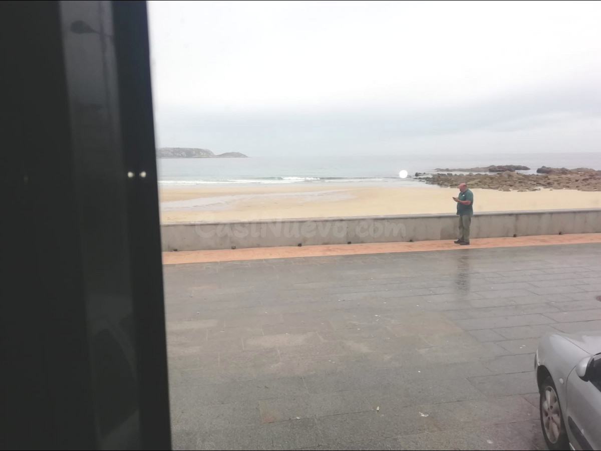 Casa en el paseo de la playa en Malpica - foto 5