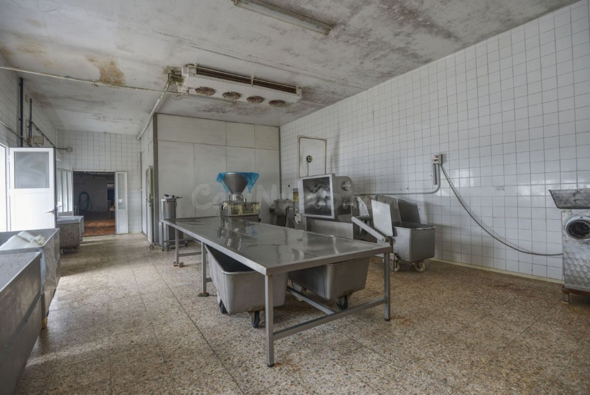 Nave en venta en O´Vilar (Guísamo) - foto 5