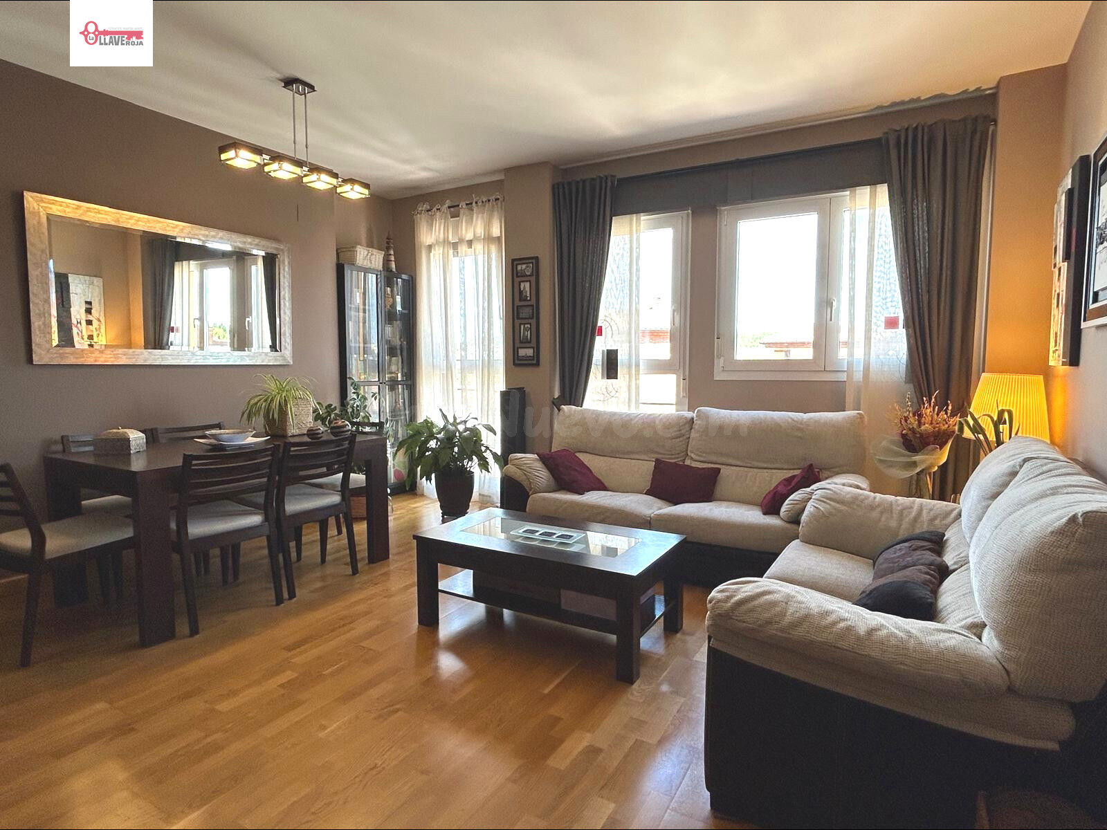 Amplio y Moderno Piso en Santa Teresa-San Pedro Cardeña, Burgos -