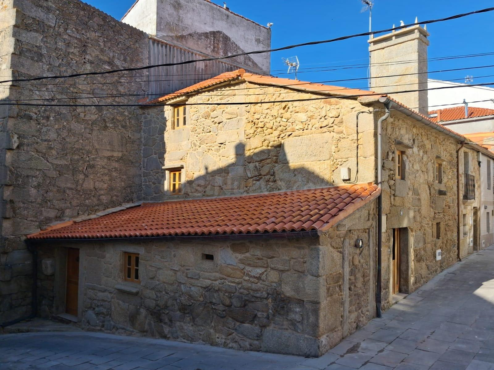 Bonita casa de piedra en Laxe - foto 3