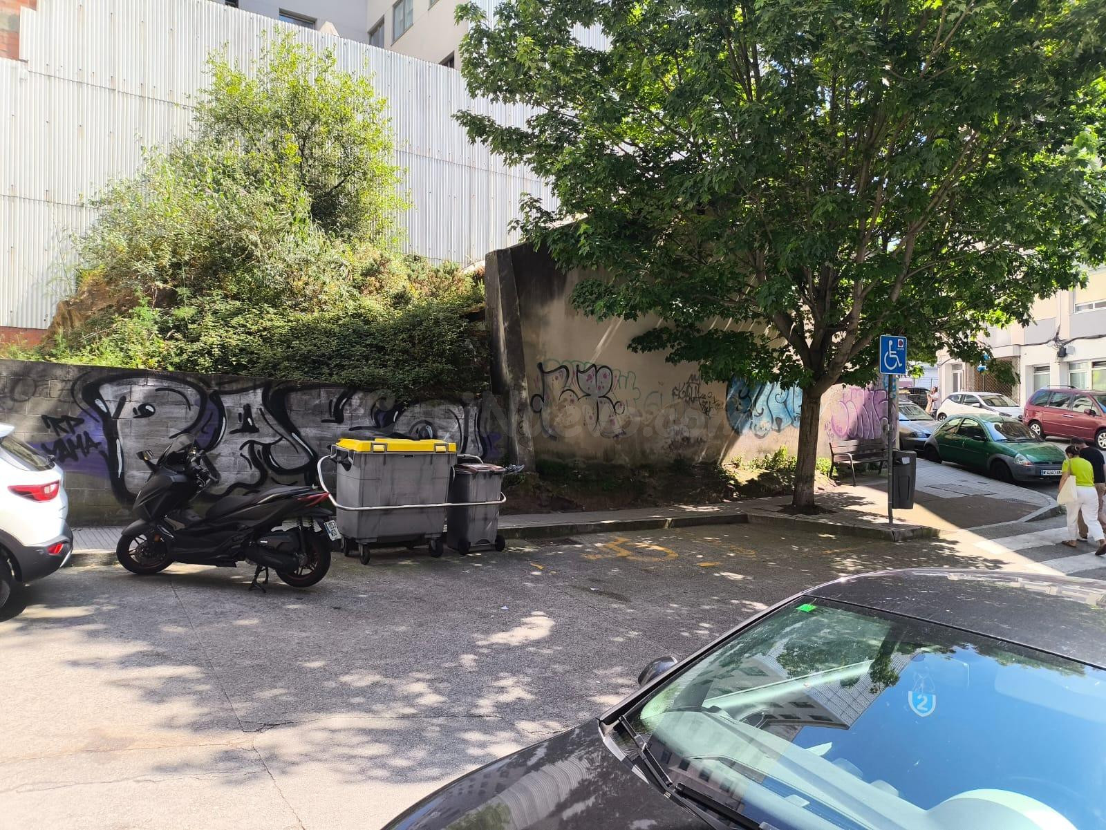 Solar en venta en A Coruña, con proyecto para 7 viviendas de - foto 4