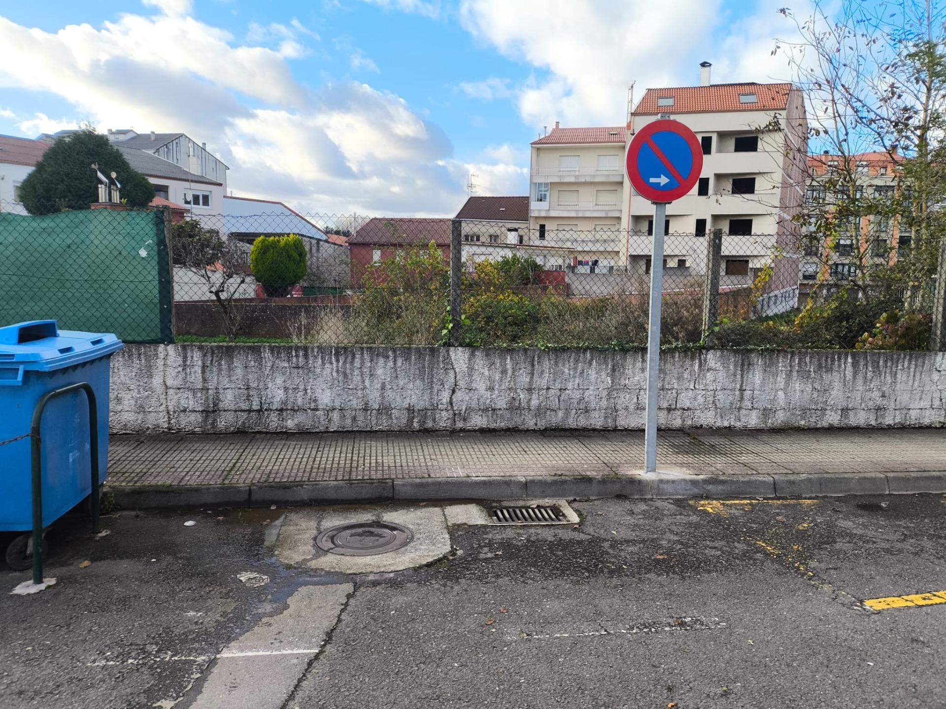Oportunidad de Inversión: Terreno Urbano en Carballo, Zona C - foto 2