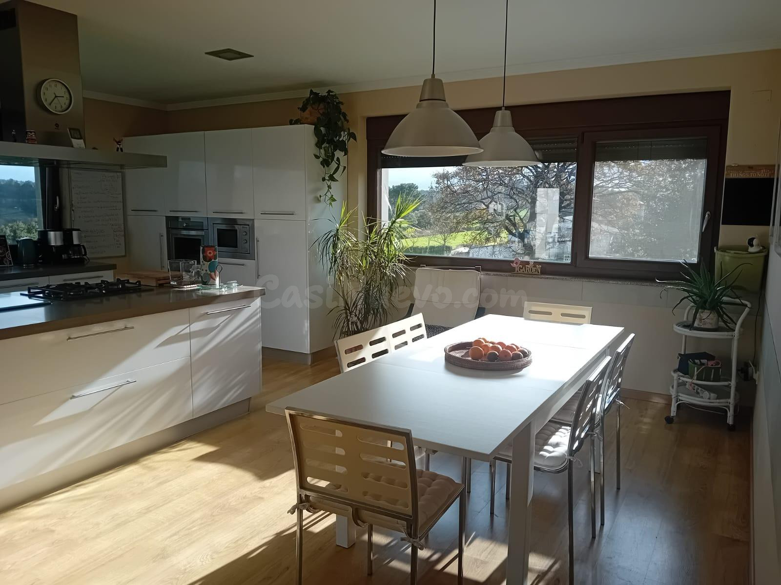 Exclusiva Casa en Cances da Vila, Carballo - Ideal para Fami - foto 3