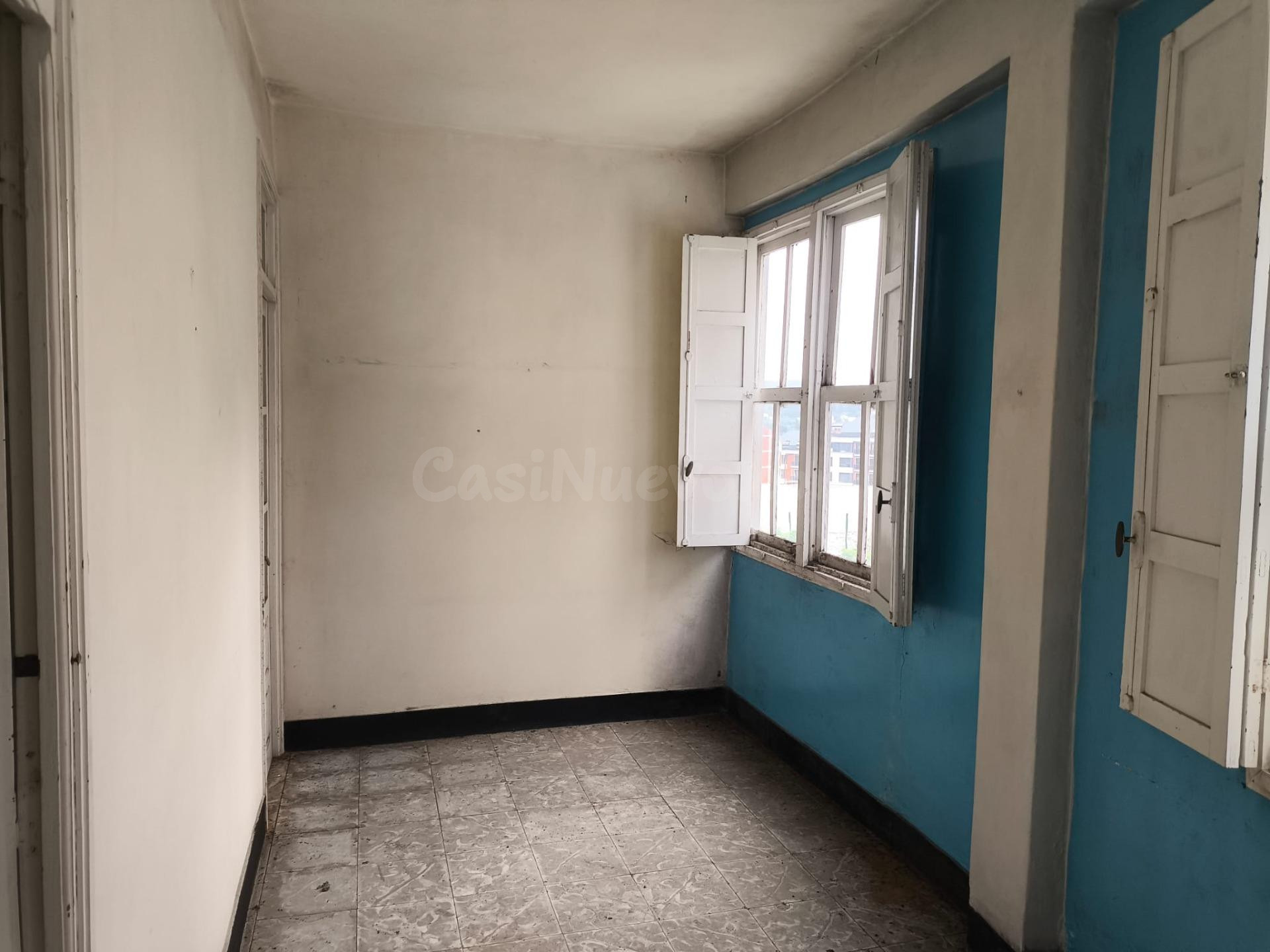 Oportunidad de Inversión: Dos Bloques de Edificios en Ubicac - foto 2
