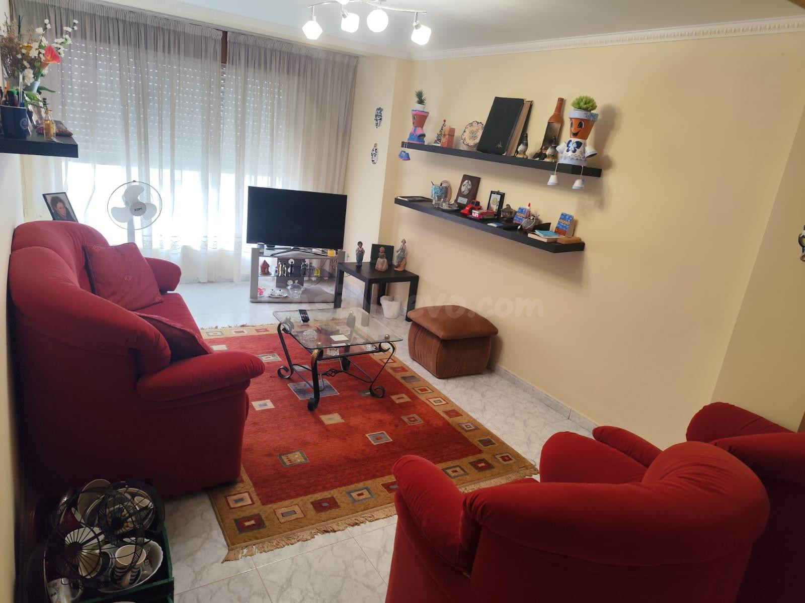 Piso de 3 dormitorios en Zona Fogar - foto 3