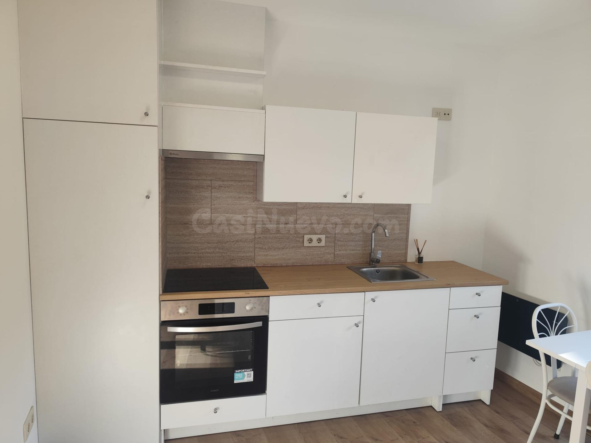 Apartamento en el centro de Carballo - foto 3