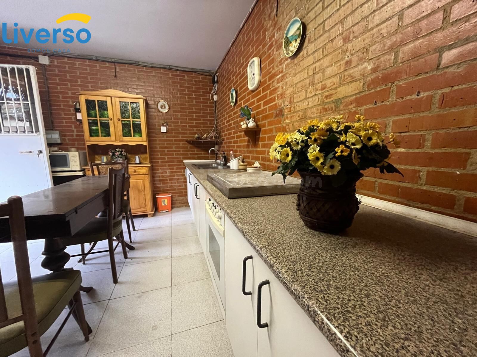 Casa merendero con amplia parcela junto al rio Arlanzon - foto 5