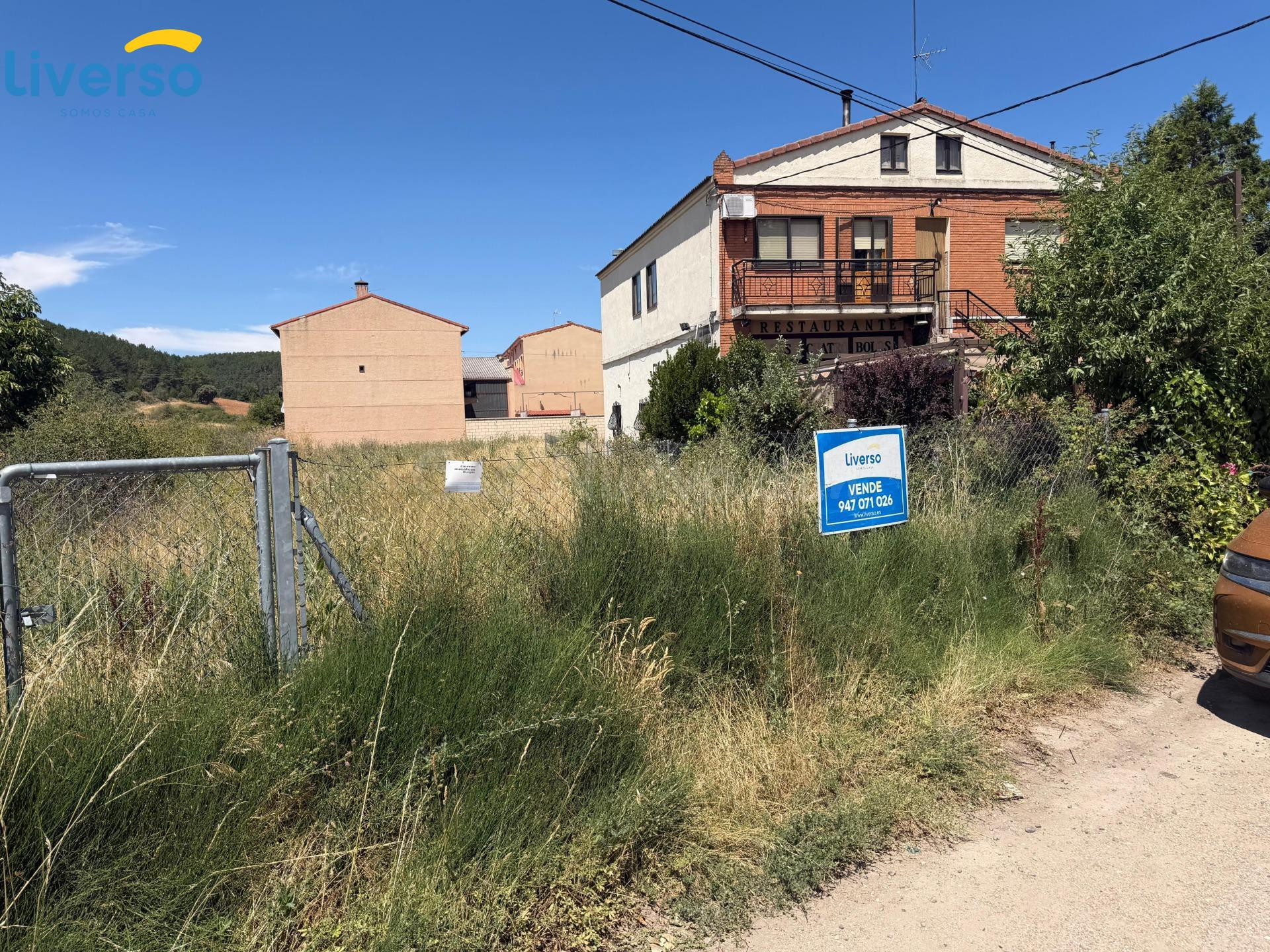 Terreno urbano muy bien localizado en Huerta del Rey - foto 3