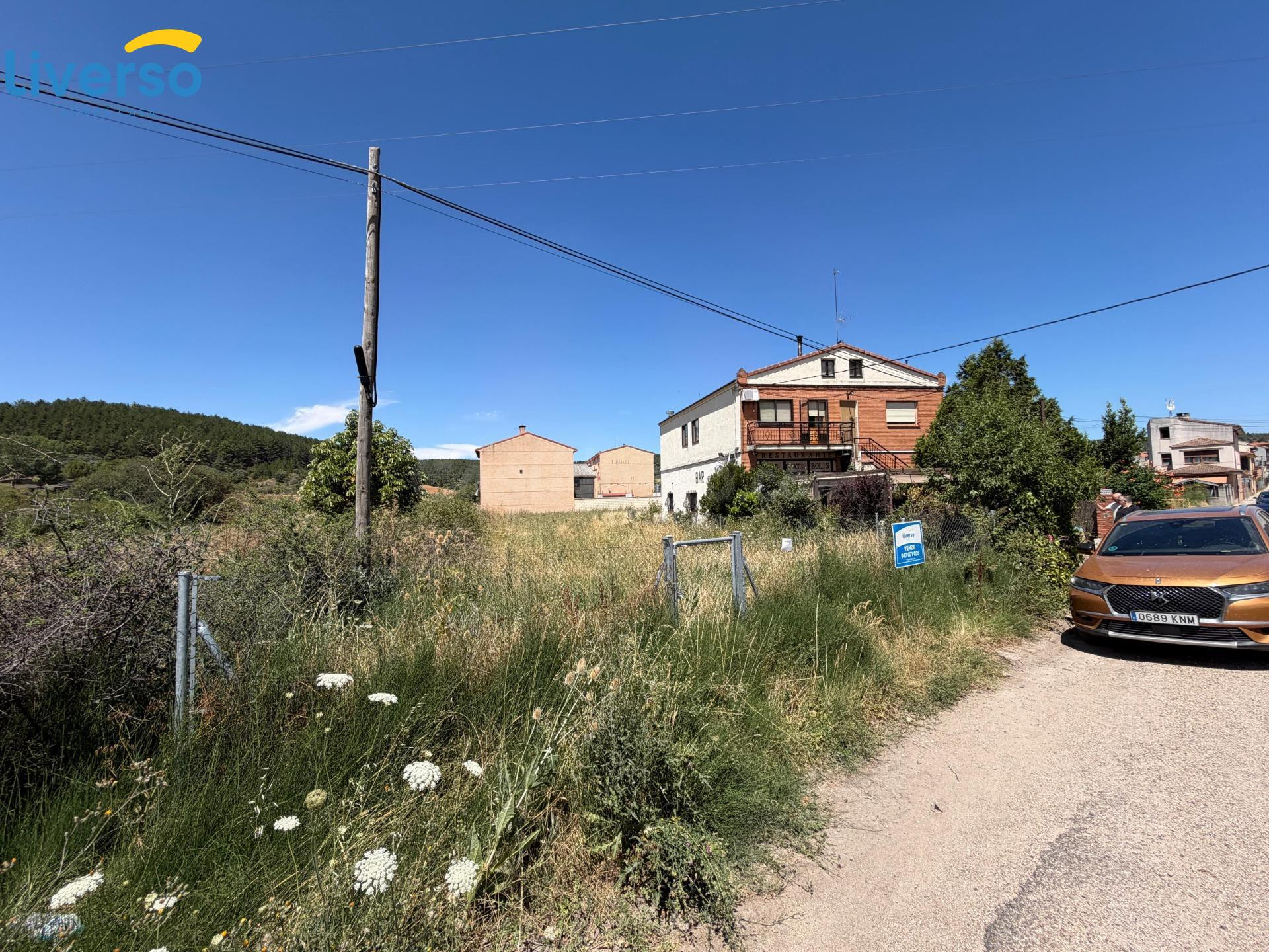 Terreno urbano muy bien localizado en Huerta del Rey - foto 5