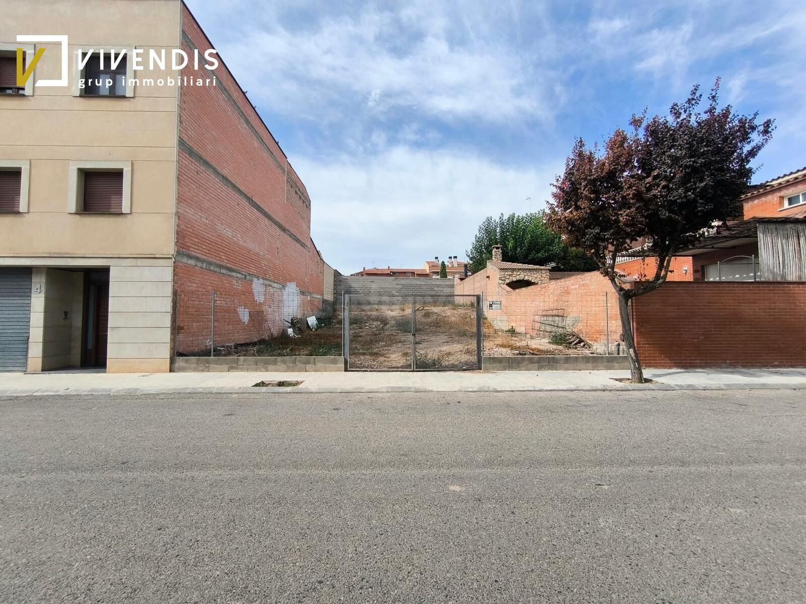 TERRENO URBANO EN VENTA - JUNEDA - foto 2