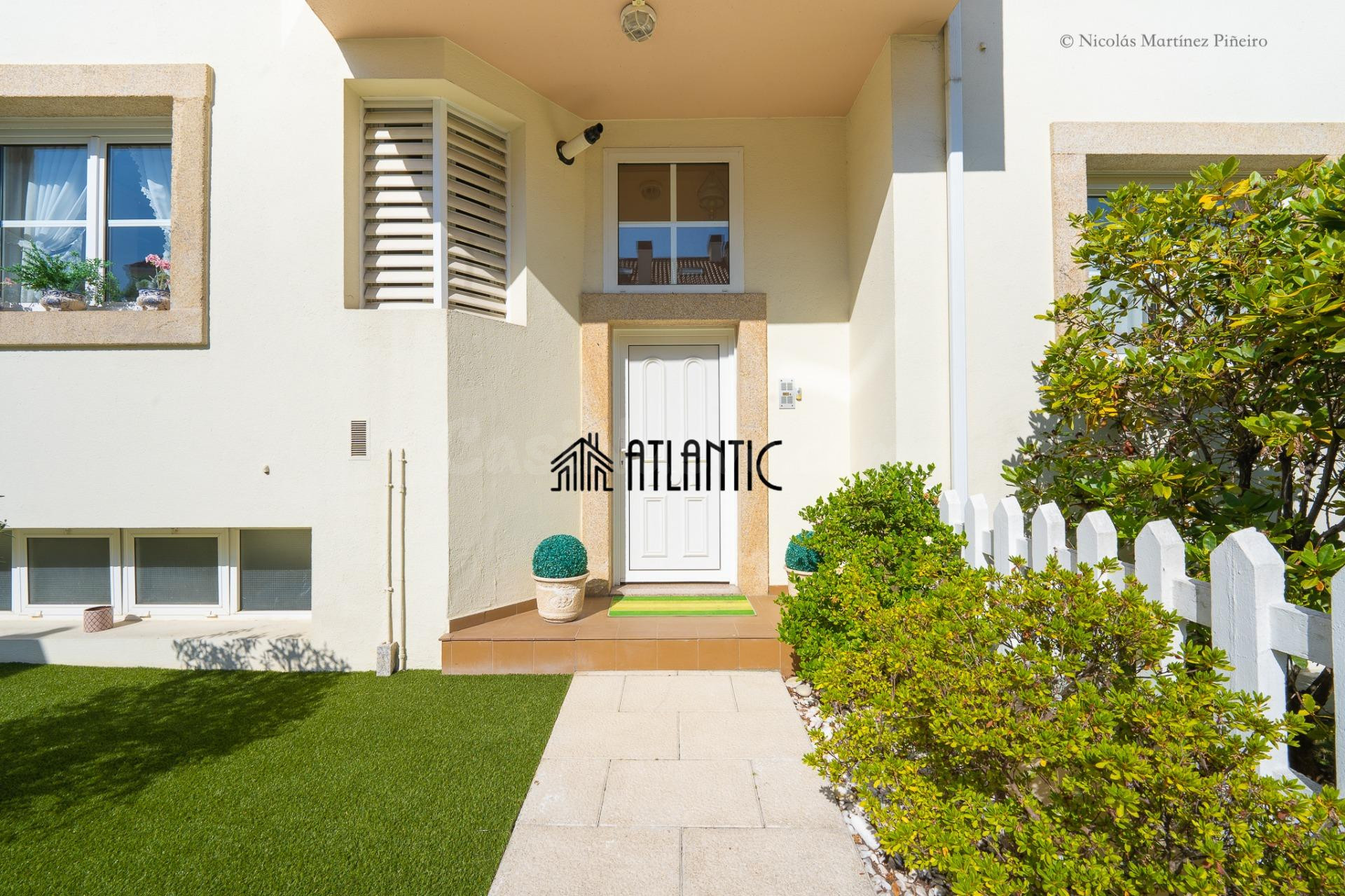 Adosado 5 habitaciones 408m² en venta - Coia