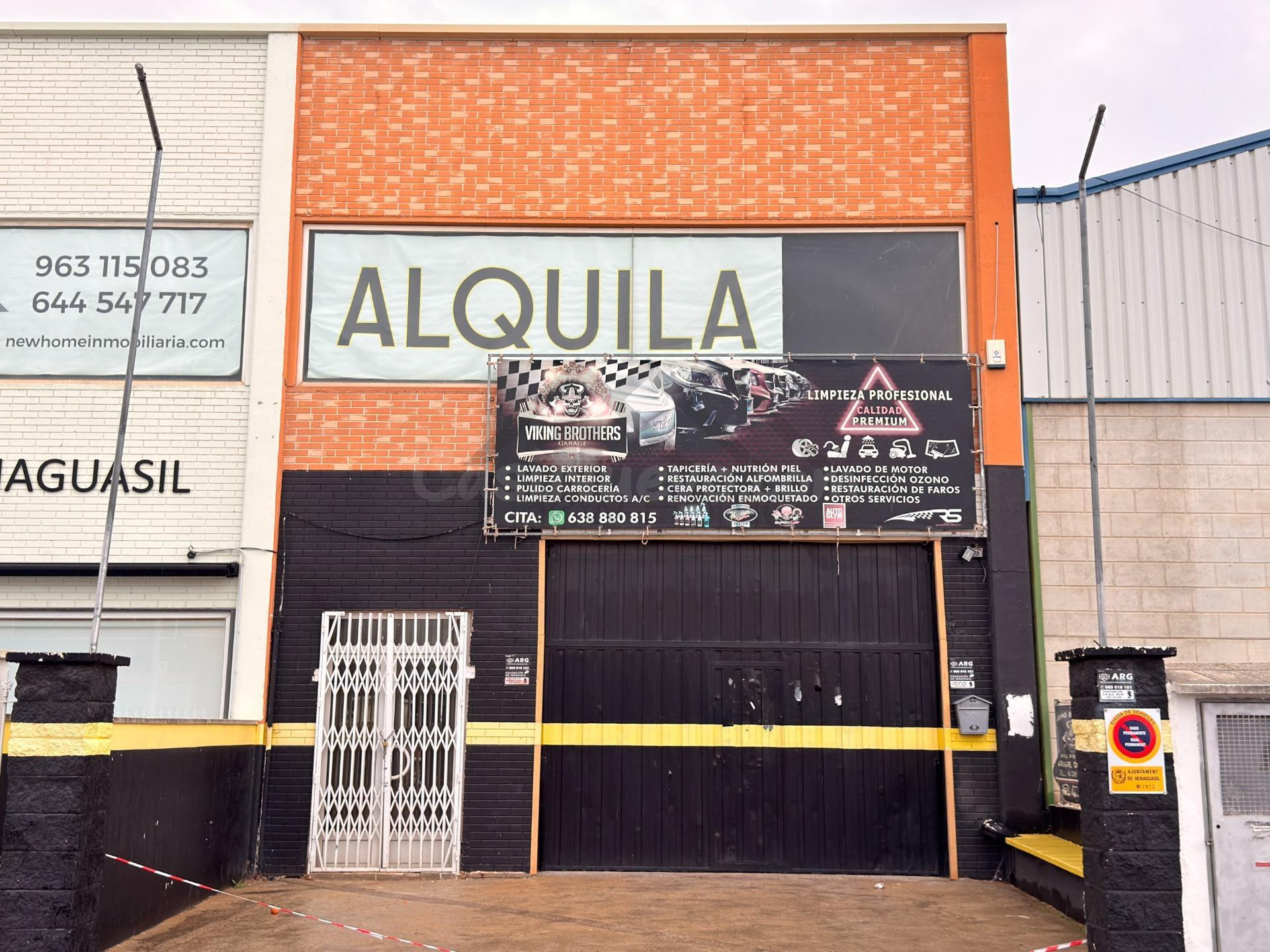 Local comercial + altillo tipo nave industrial en alquiler e - foto 2
