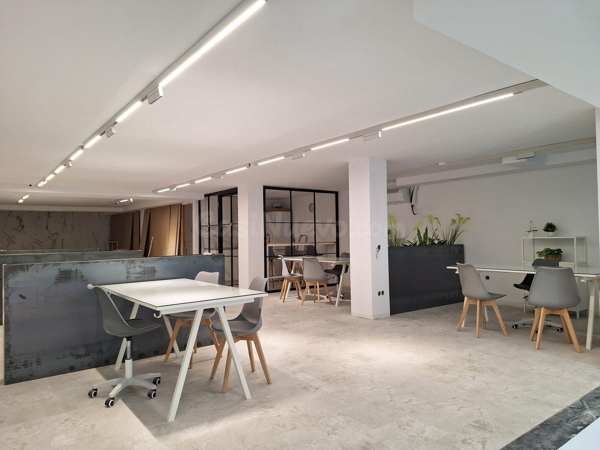 Local comercial 282m² en alquiler - Avenida de Alcudia - foto 4