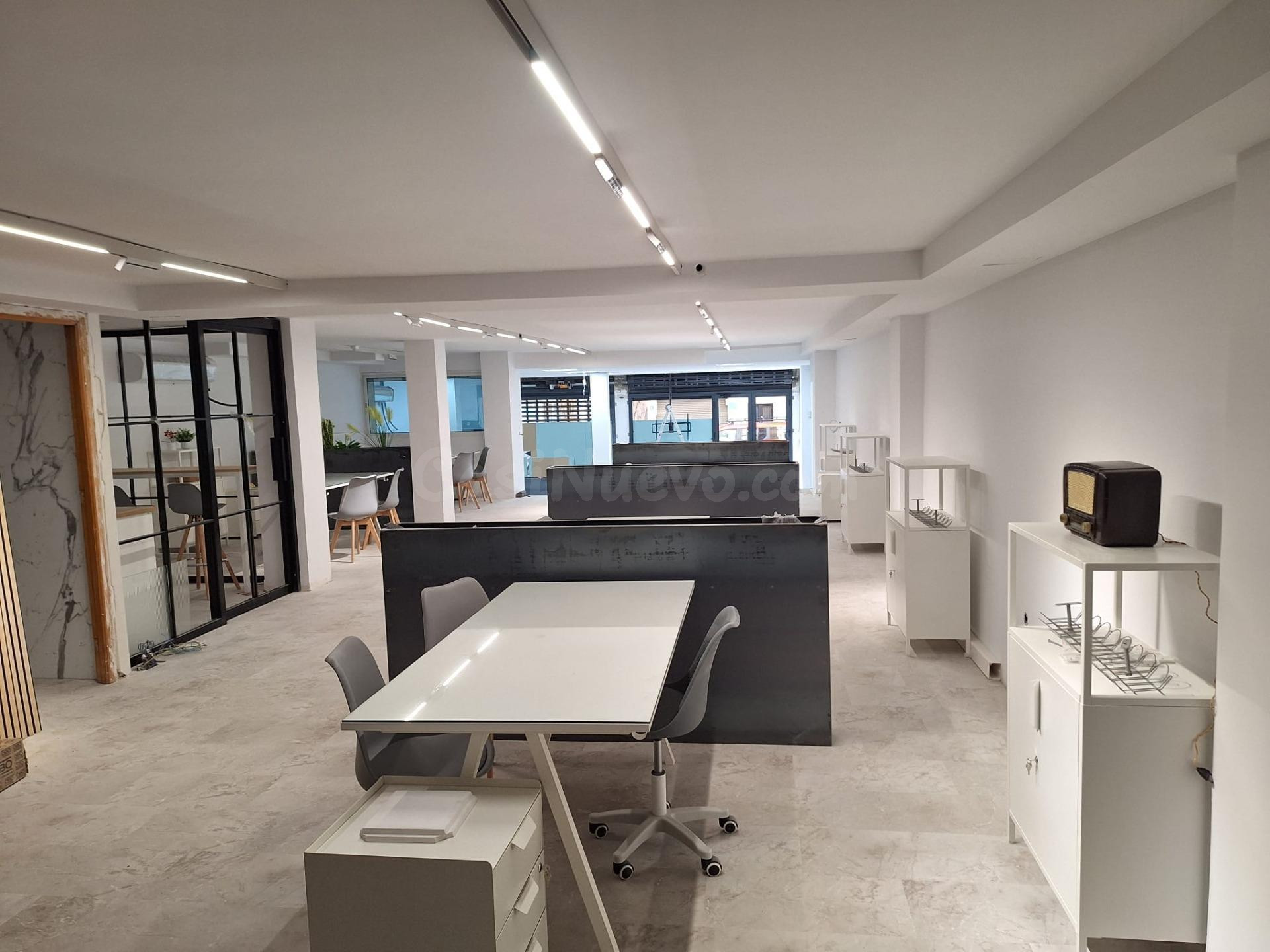 Local comercial 282m² en alquiler - Avenida de Alcudia - foto 5