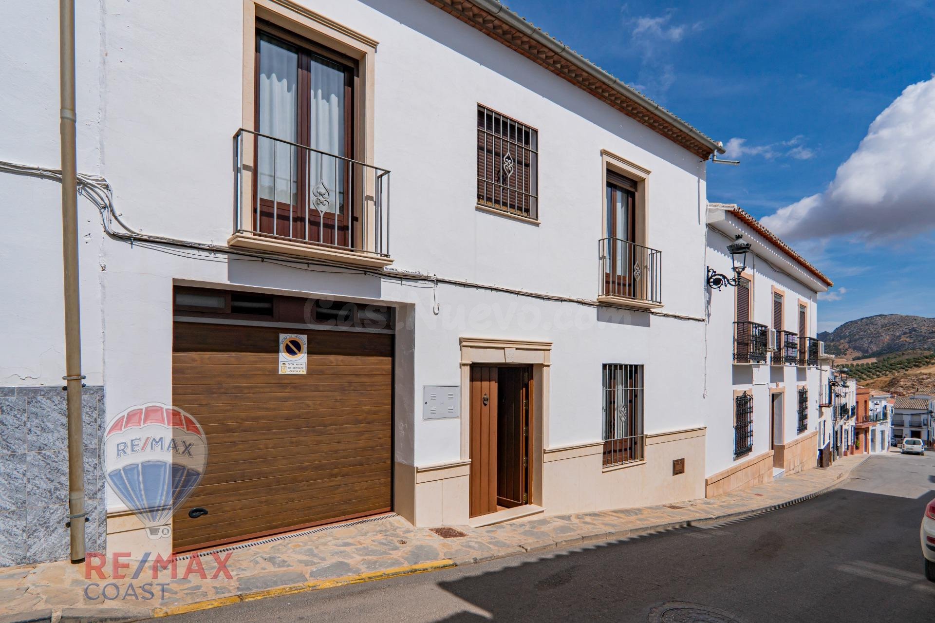 ENCANTADORA CASA EN SERRATO - foto 2