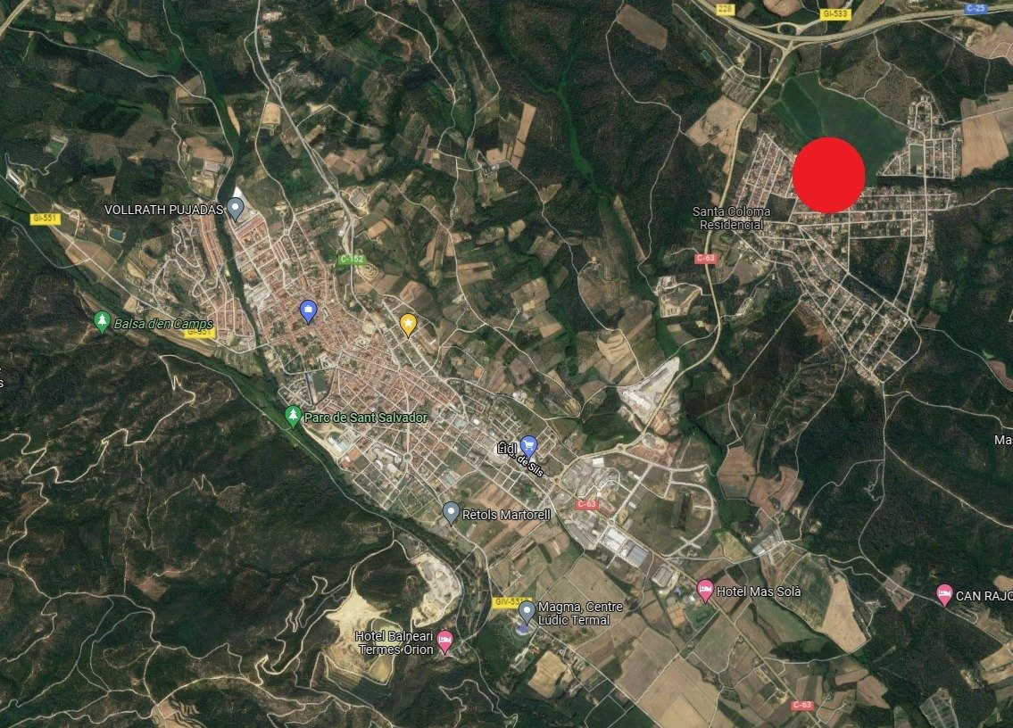 Parcela de terreno de 967 m2 en venta en Santa Coloma de Far - foto 2