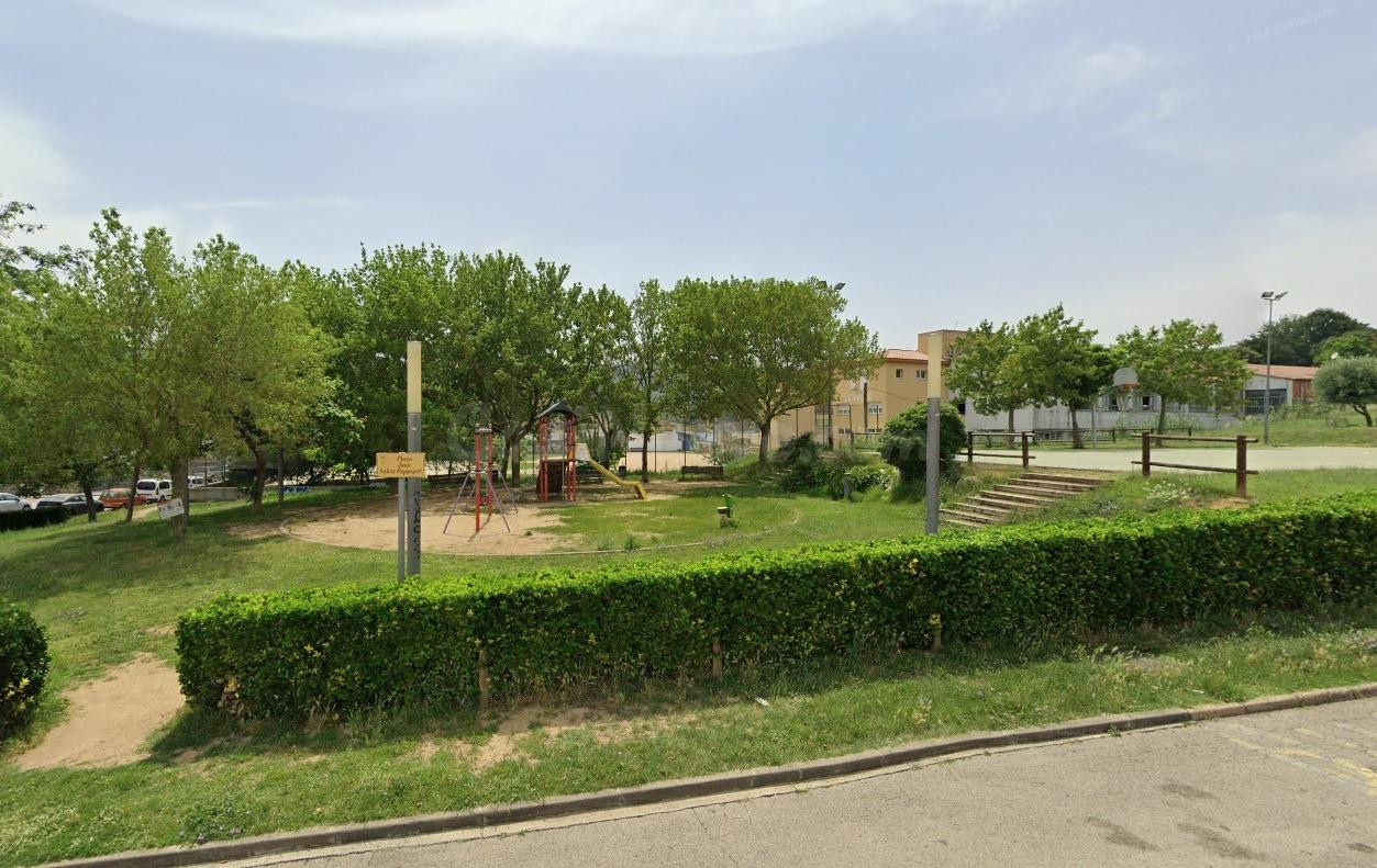 Parcela edificable con vistas panorámicas en Santa Coloma de - foto 5