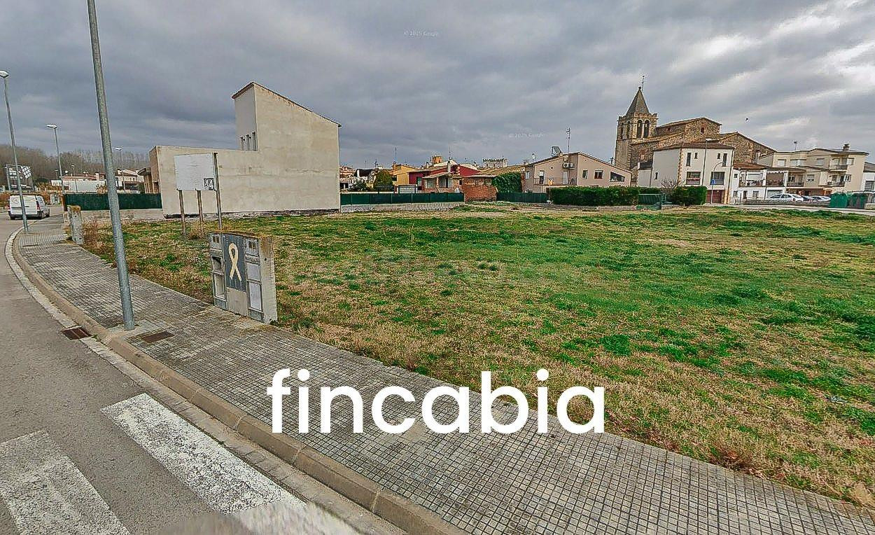 Terreno urbano en venta en Riudarenes – Solar edificable en Can Campà 37.