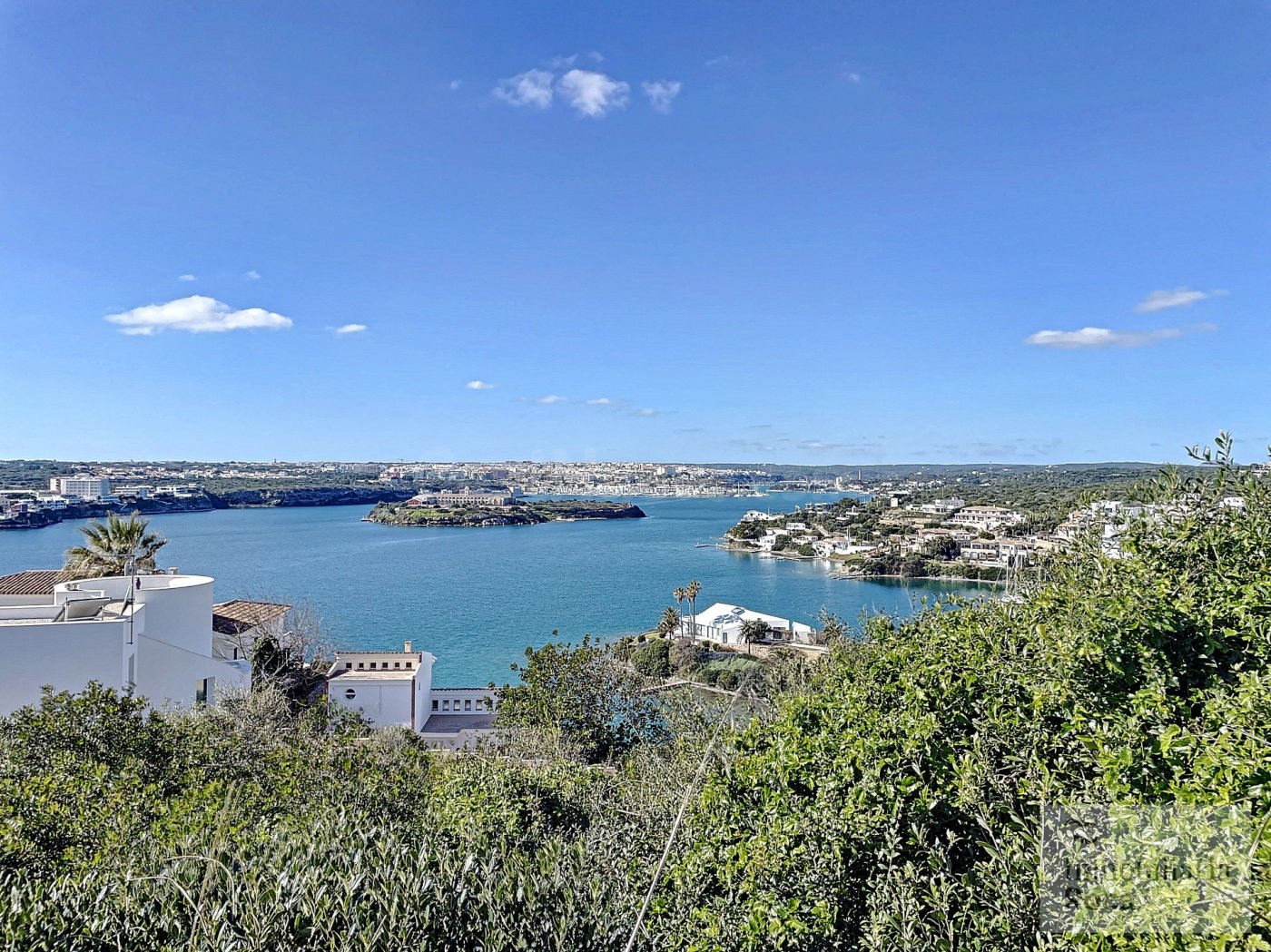 M02 - EXCLUSIVA!!! Últimos terrenos en venta en Cala Llonga,