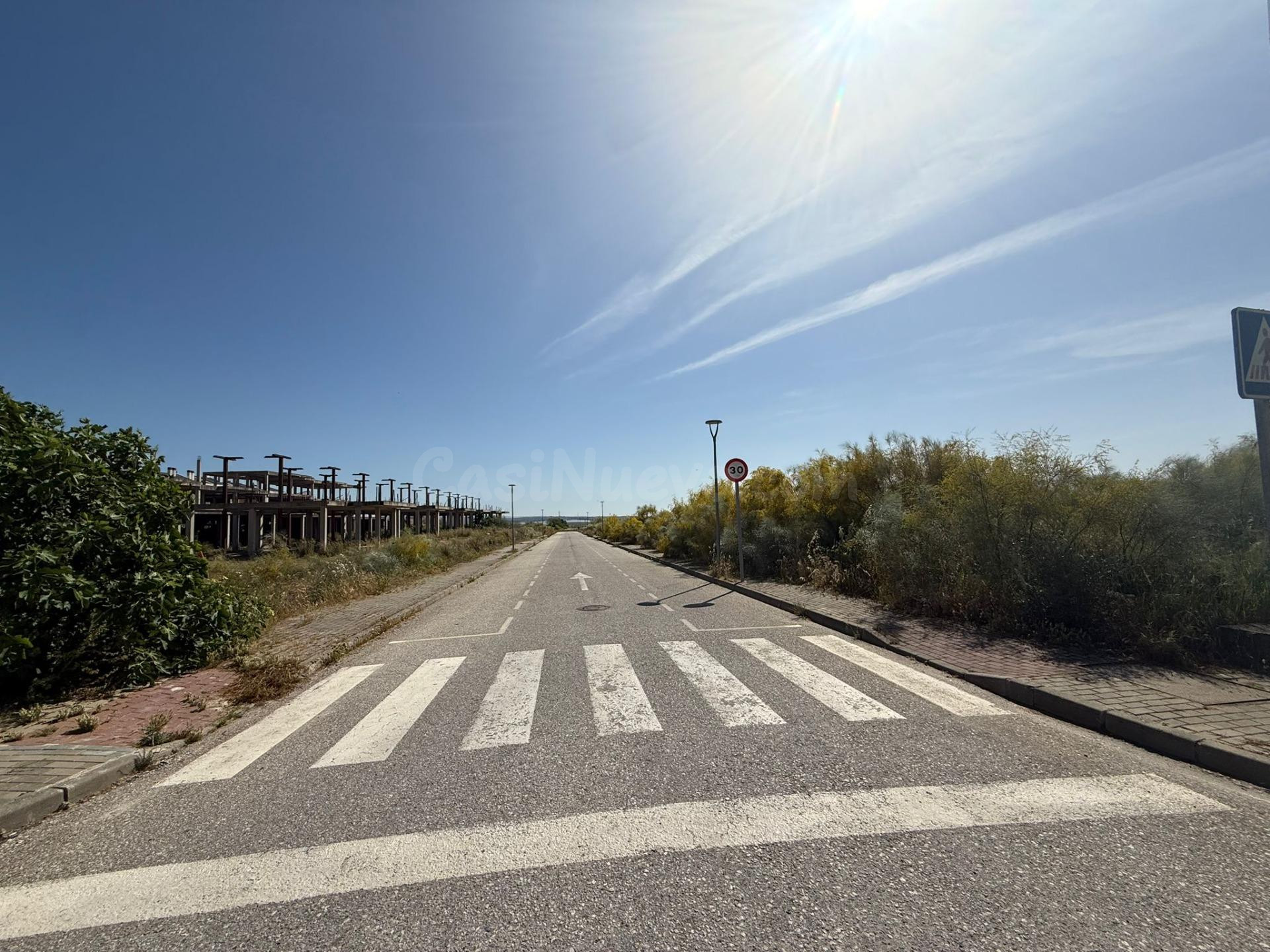 Parcelas urbanas en Las Pajanosas (Guillena, Sevilla) con gr - foto 4