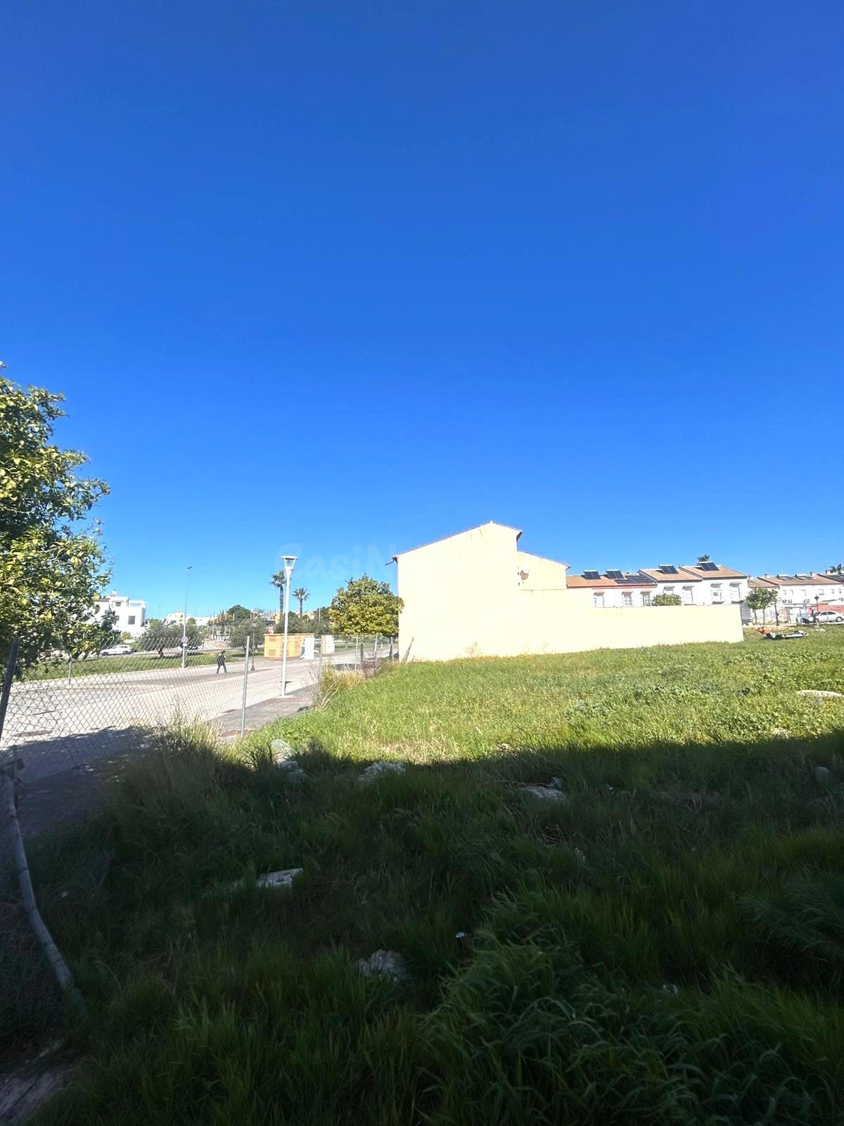 Venta de solares urbanos en Gerena (Sevilla) - foto 3