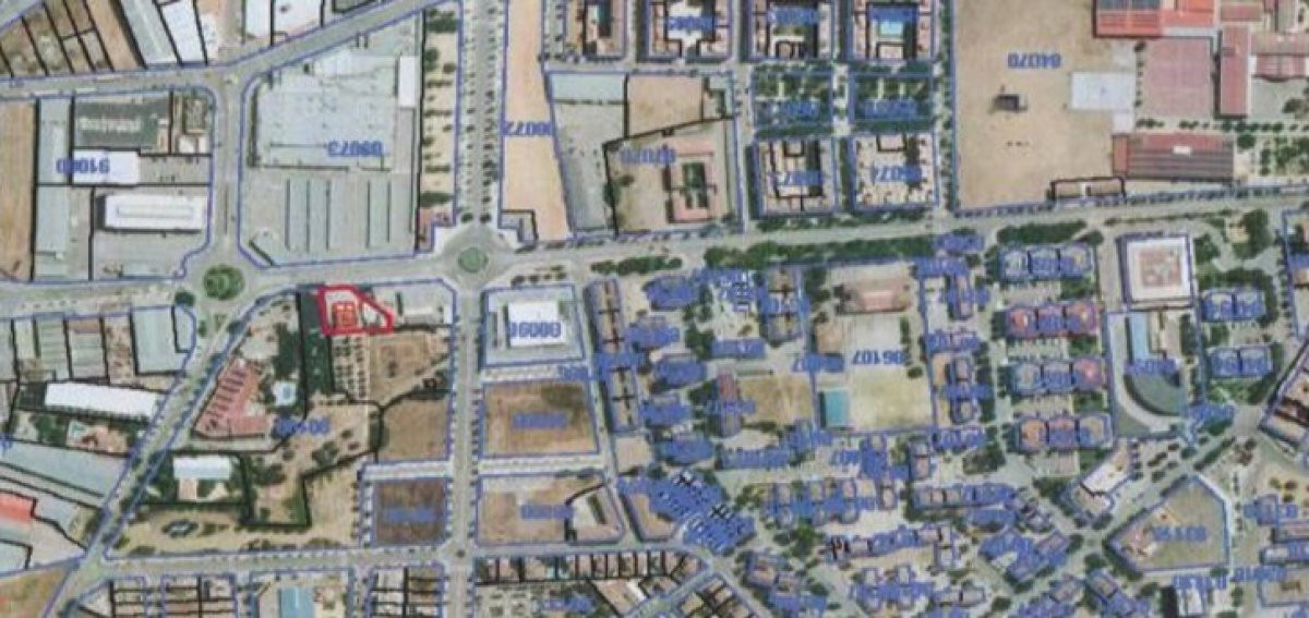 Se venden dos parcelas de 18553 m2 en Andújar - foto 3