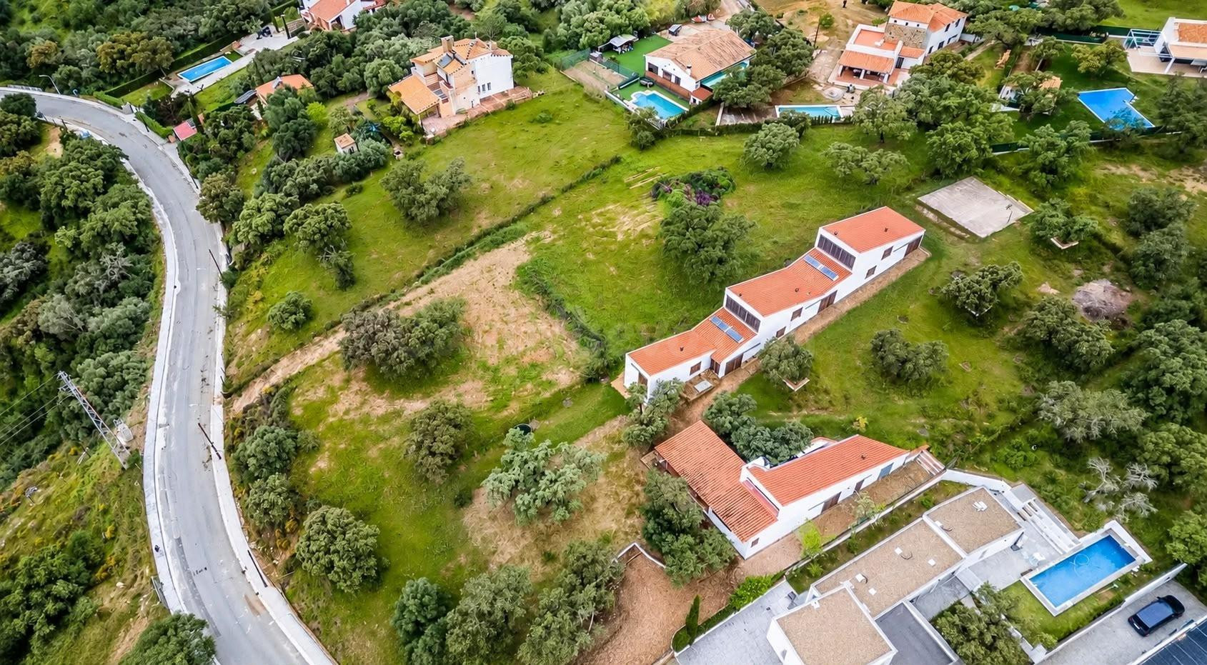 PARCELA URBANA DE 3.000 m2 EN LAS PAJANOSAS – CALLE ROMA - foto 3