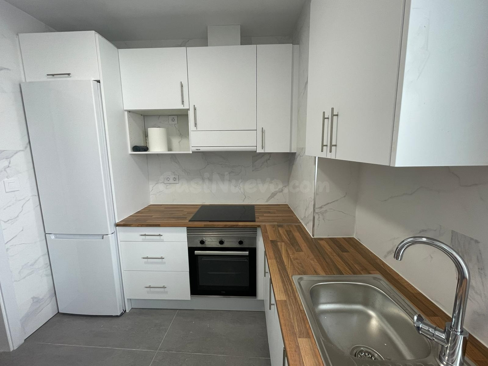 Piso VENTA en Castellón, zona Av.Casalduch, 4 hab. 2 baños, ascensor.
