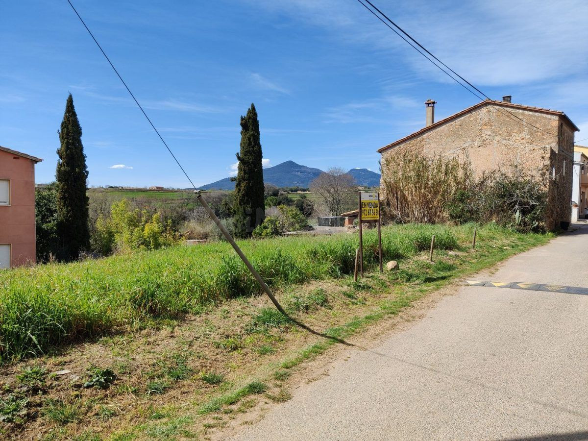 Parcela 362m² en venta - Pirineo de girona - foto 2