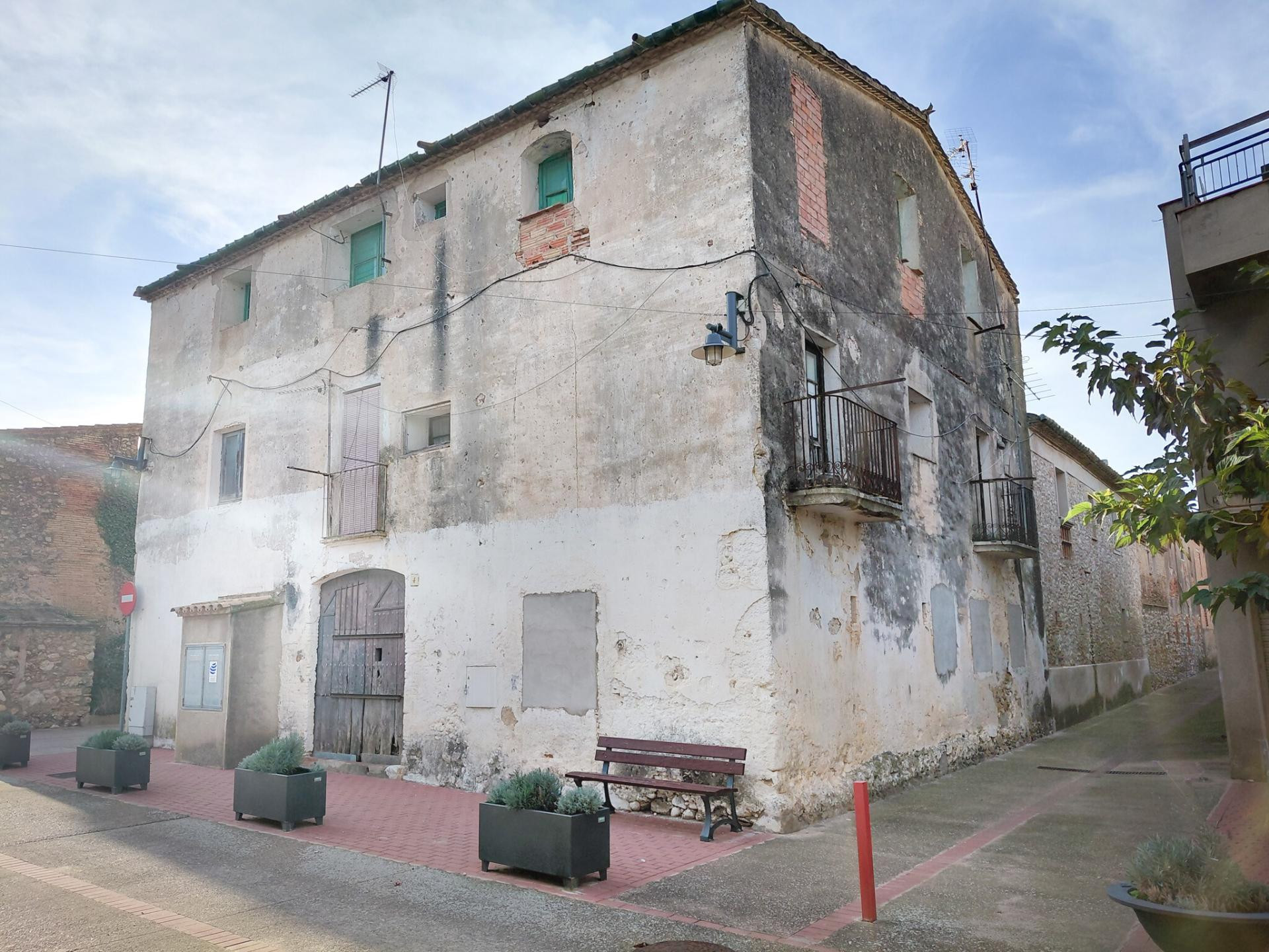 Tu proyecto ideal en el Alt Empordà: casa para reformar con 