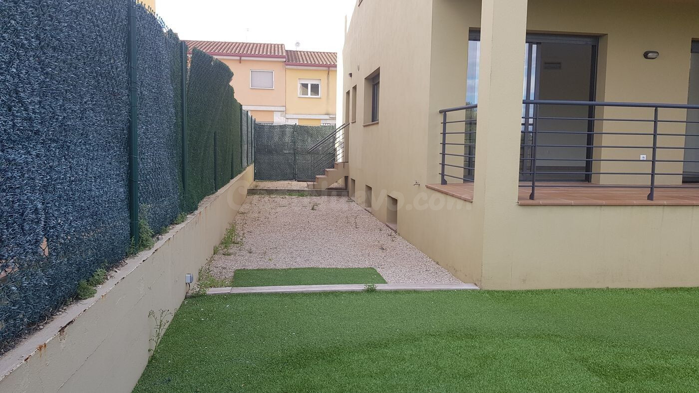 Casa unifamiliar en Garrigàs, (Alt Empordà) - foto 3