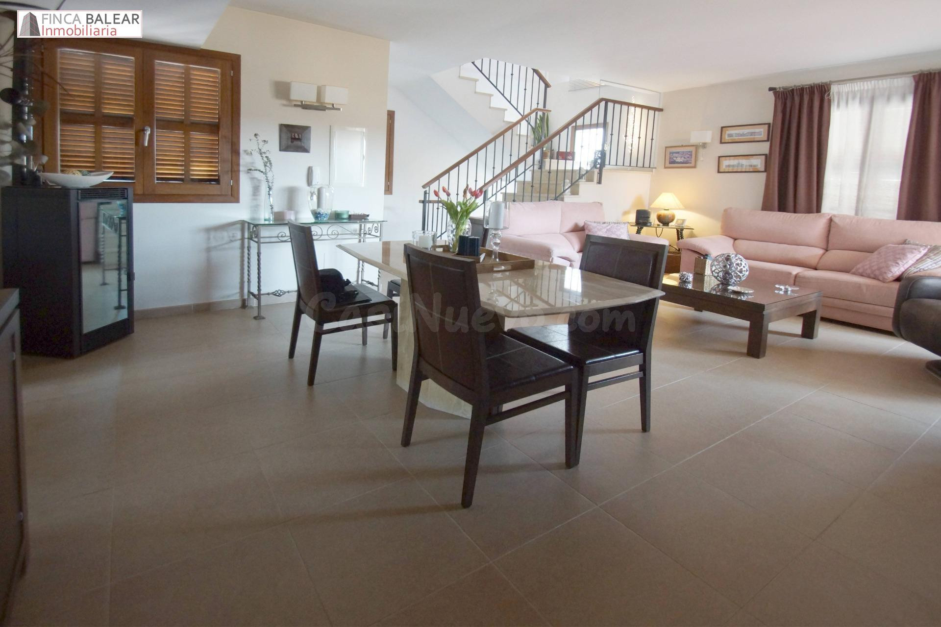 MAGNIFICO ATICO DUPLEX CON TERRAZA UBICADO EN SANTA MARIA - foto 5