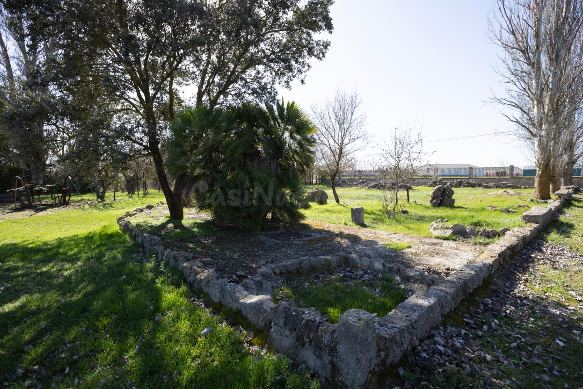 PARCELA 'SUELO URBANO' EN VILLANUBLA DE CASI 7.000 M2 CON VI - foto 3