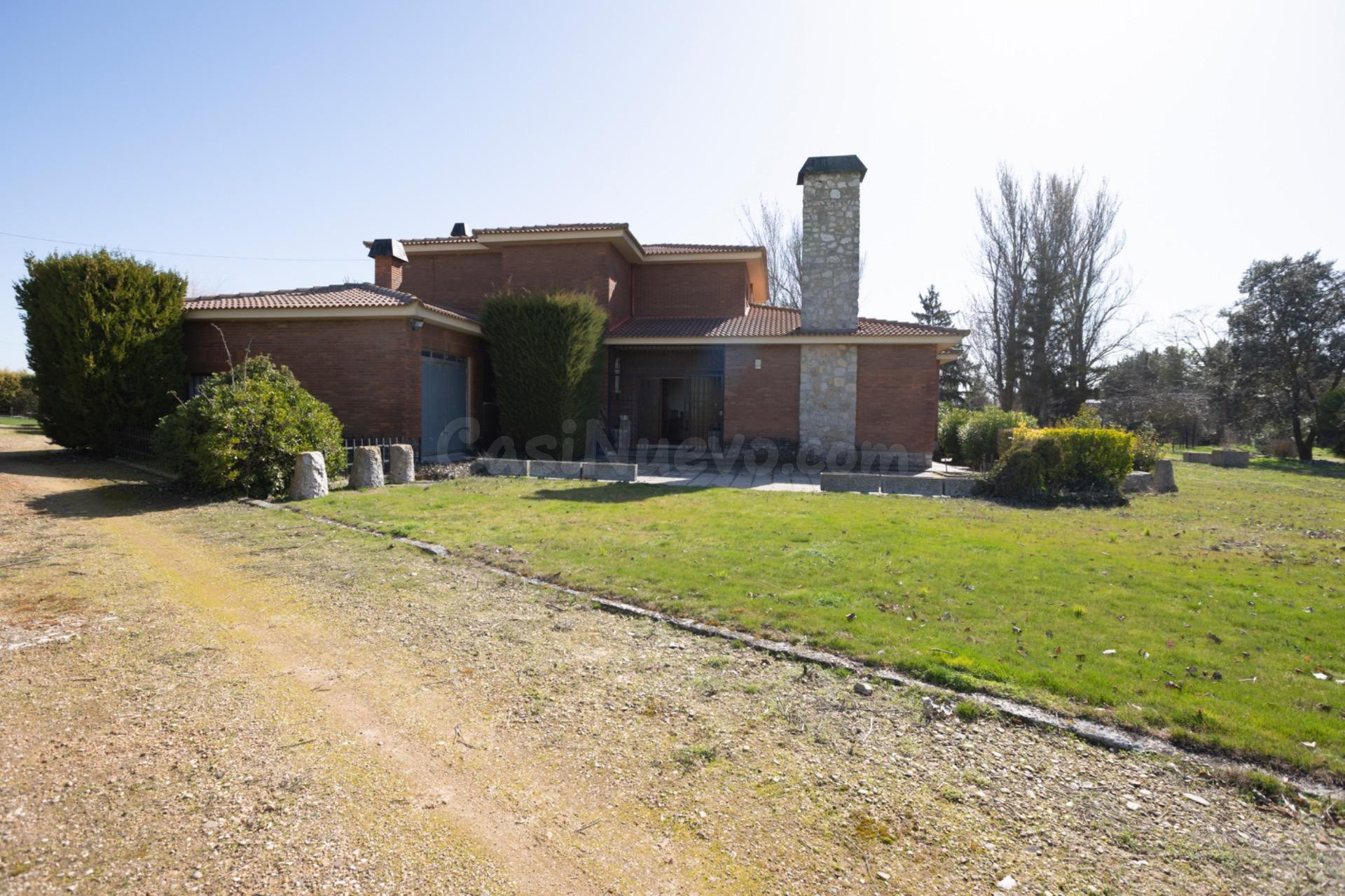 PARCELA 'SUELO URBANO' EN VILLANUBLA DE CASI 7.000 M2 CON VI - foto 4