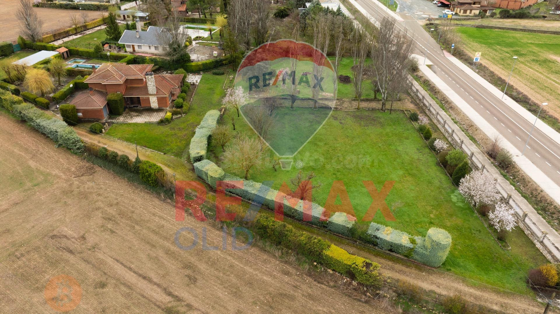 PARCELA 'SUELO URBANO' EN VILLANUBLA DE CASI 7.000 M2 CON VI - foto 2