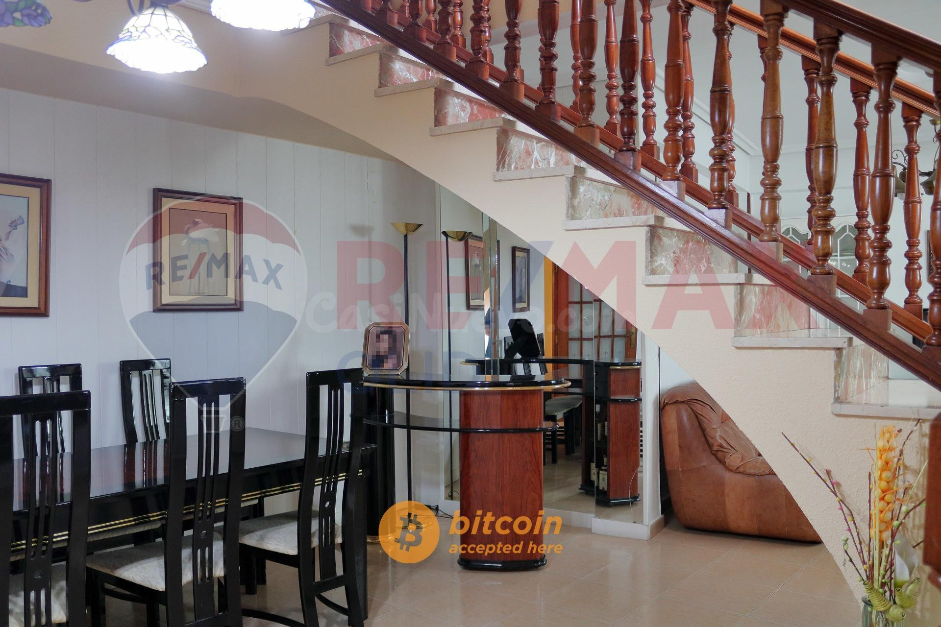 Encantadora casa de pueblo en Íscar: amplitud, confort y el  - foto 5