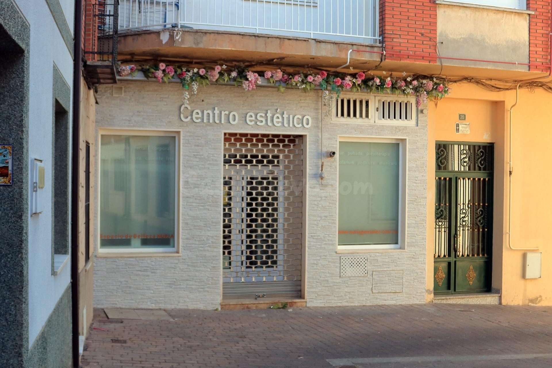 Local comercial con posibilidad de cambio de uso a vivienda 