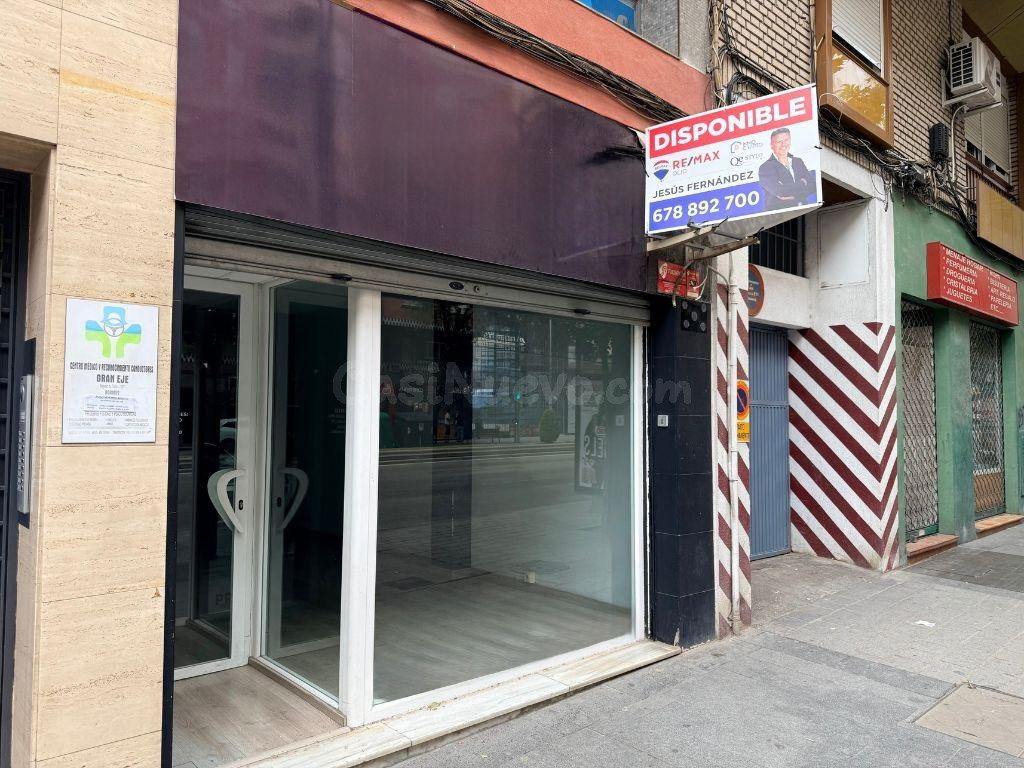 Oportunidad de Inversión Estratégica en Jaén: Local Comercia - foto 3