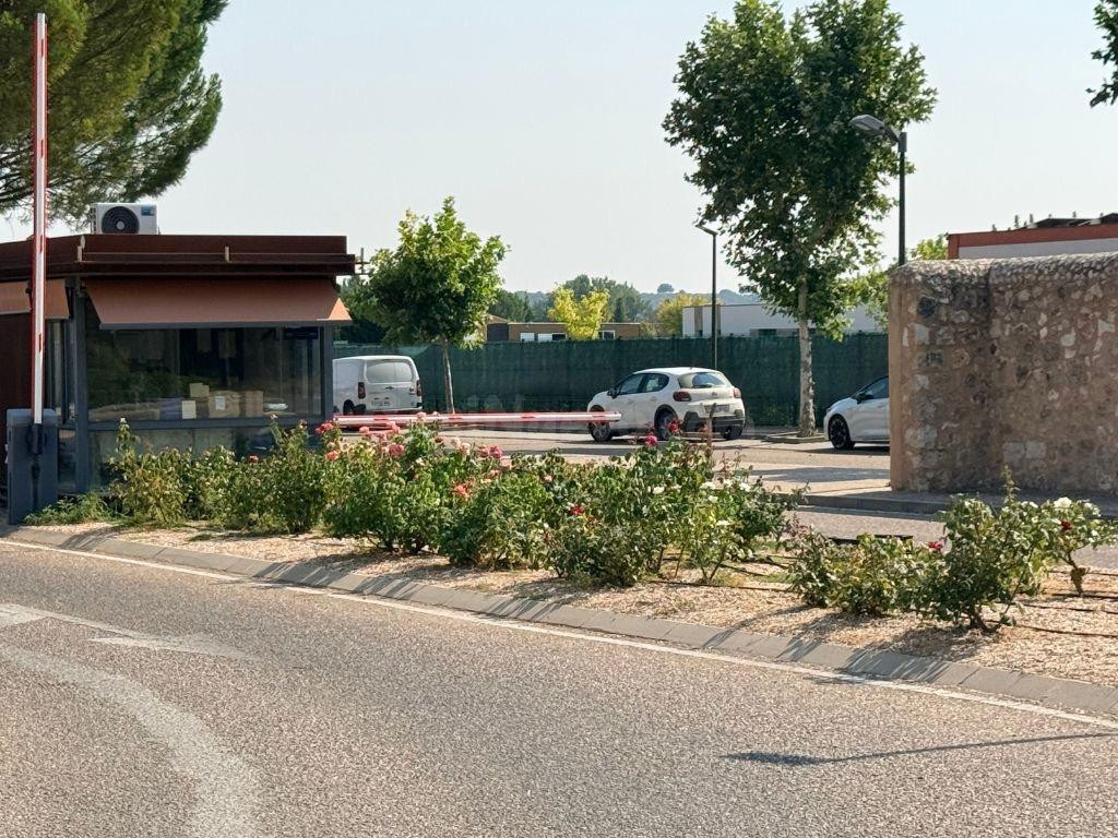 ¡OPORTUNIDAD EN LA EXCLUSIVA URBANIZACIÓN "EL BOSQUE REAL"!  - foto 4