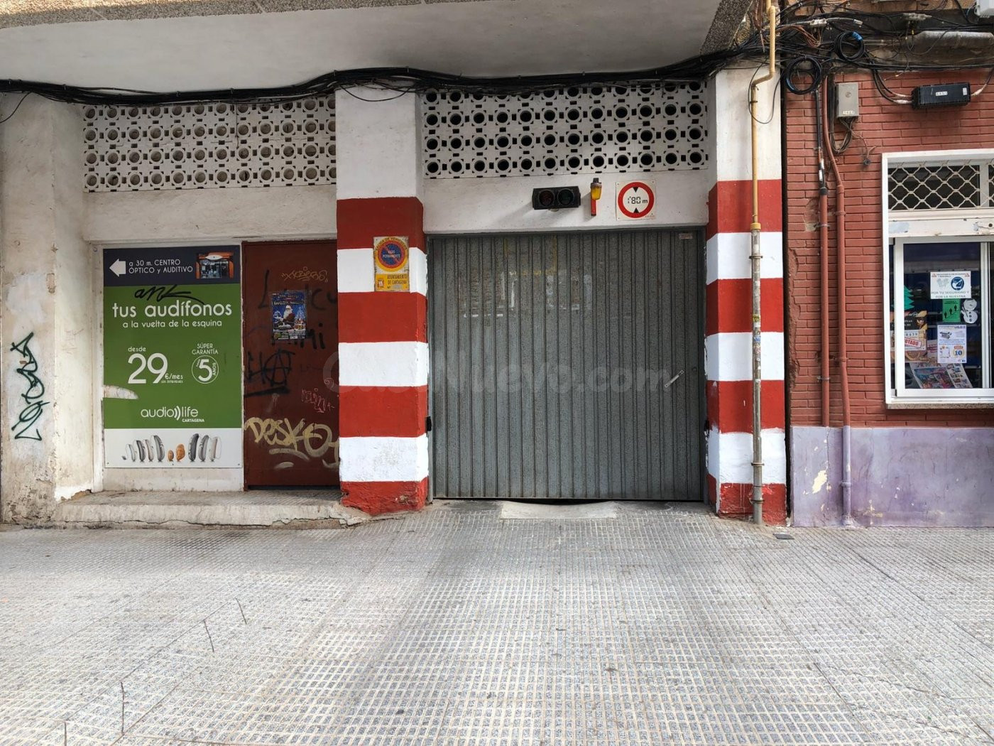 Se alquila plaza de garaje en Tirso de Molina, junto al Pase - foto 4