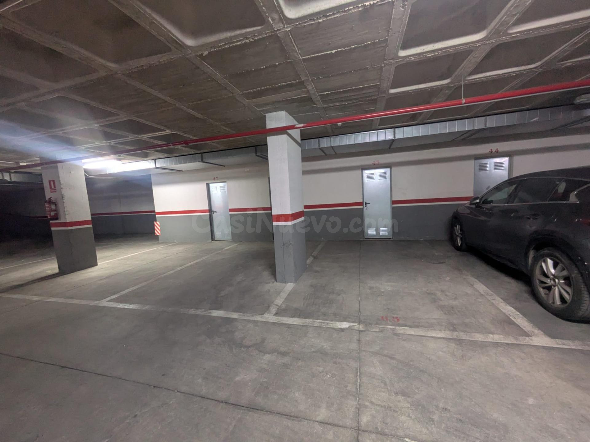 GARAJE CON TRASTERO EN JUAN DE BORBON - foto 2
