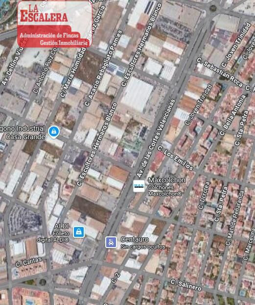Terreno terciario en zona comercial